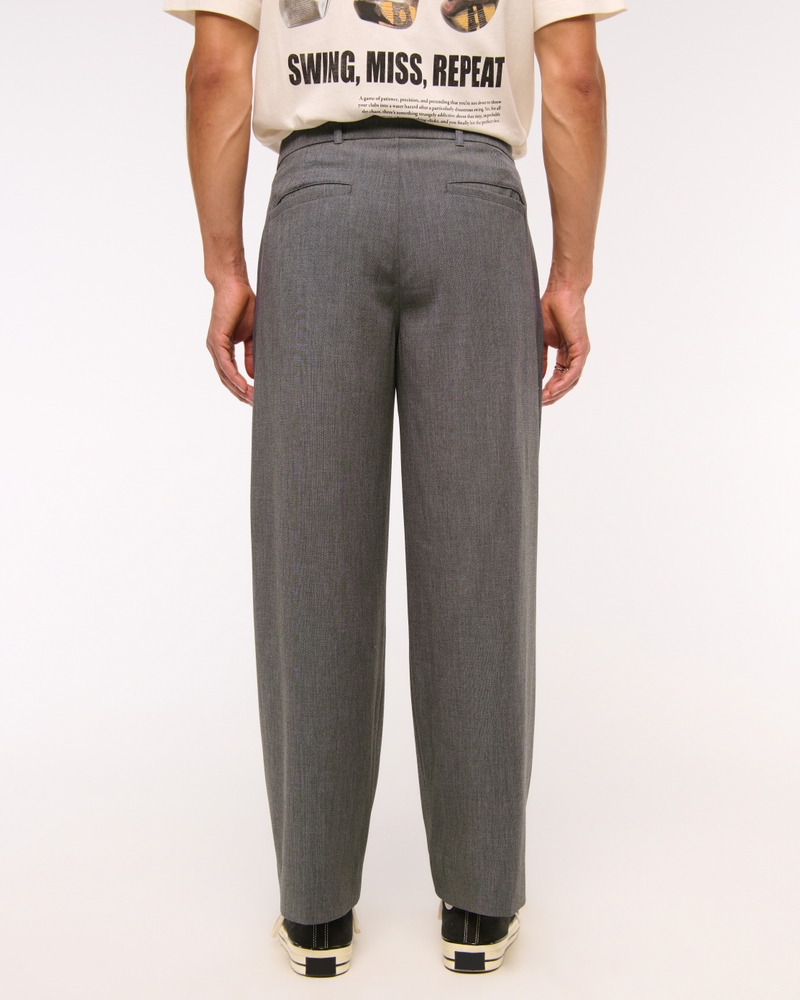 Pleated Baggy Trouser