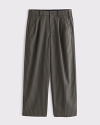 Pleated Baggy Trouser
