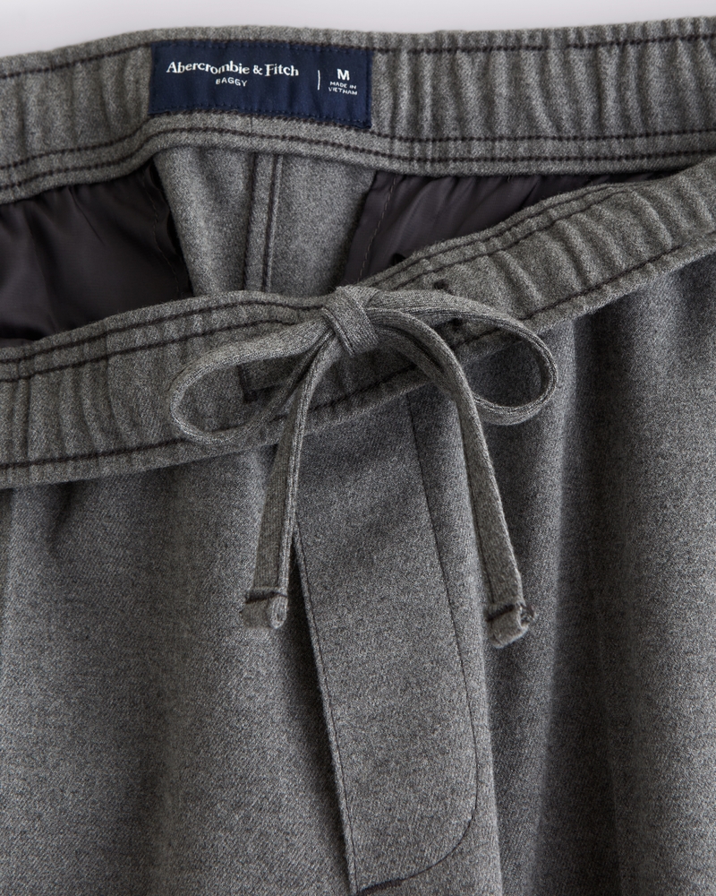 Pull-On Baggy Trouser