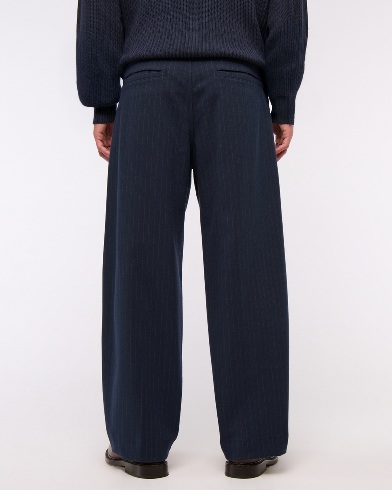 Pull-On Baggy Trouser