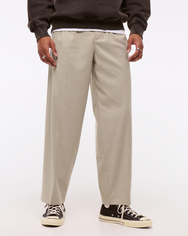 Pleated Baggy Trouser