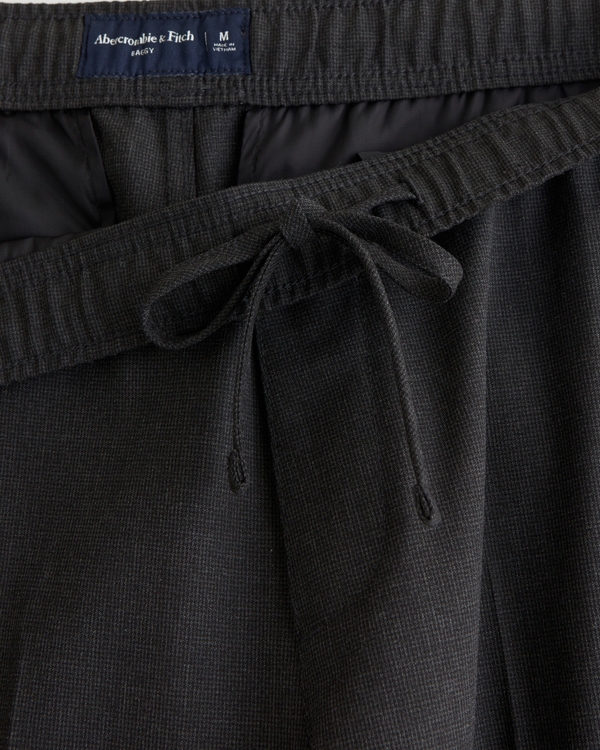 Pull-On Baggy Trouser