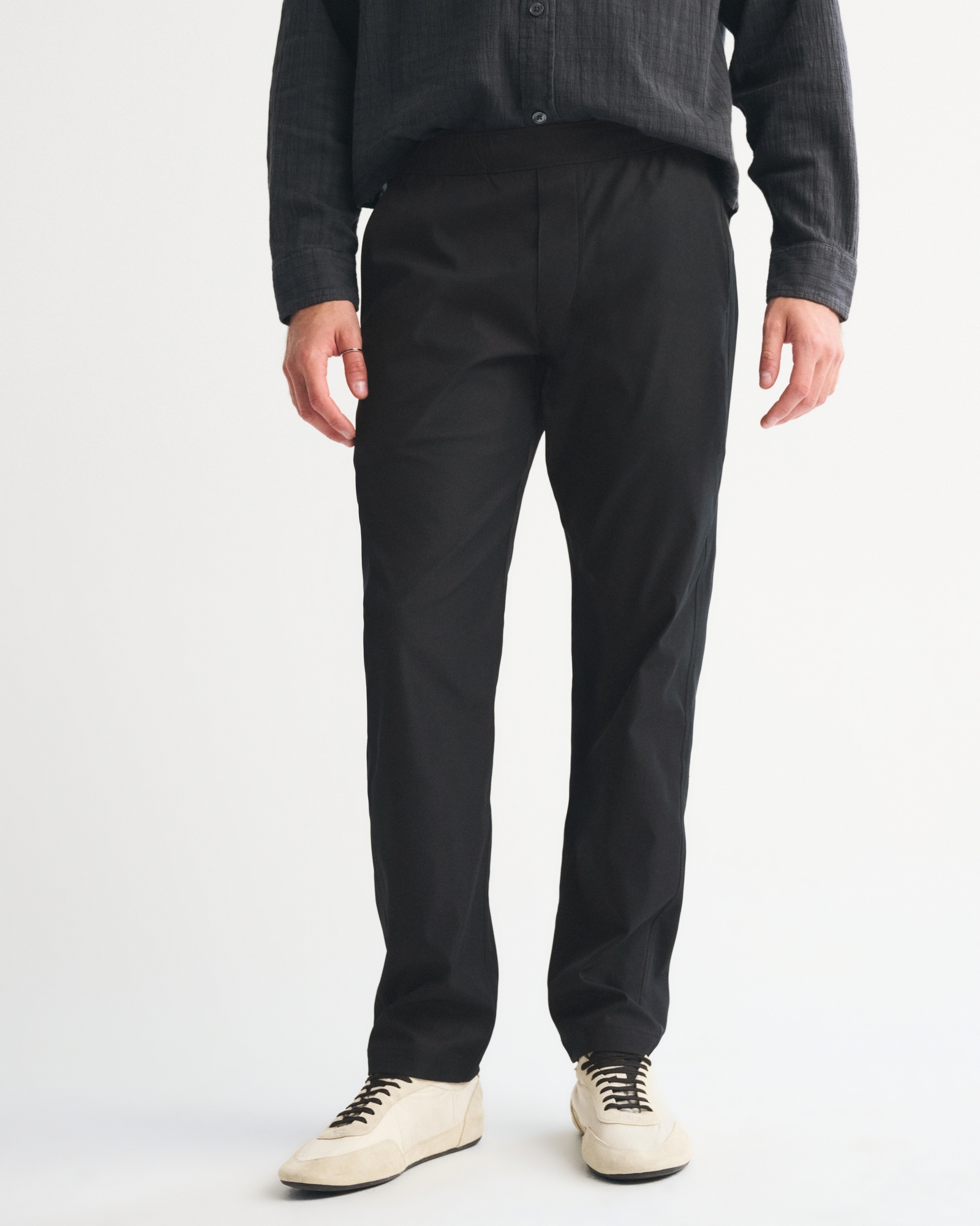 A&F Go-To Pull-On Pant