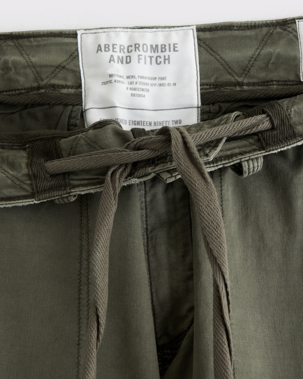 新品タグ付きAbercrombie & Fitch ヴィンテージバギーチノ メンズ バギー カーゴパンツ | メンズ セール | Abercrombie.com