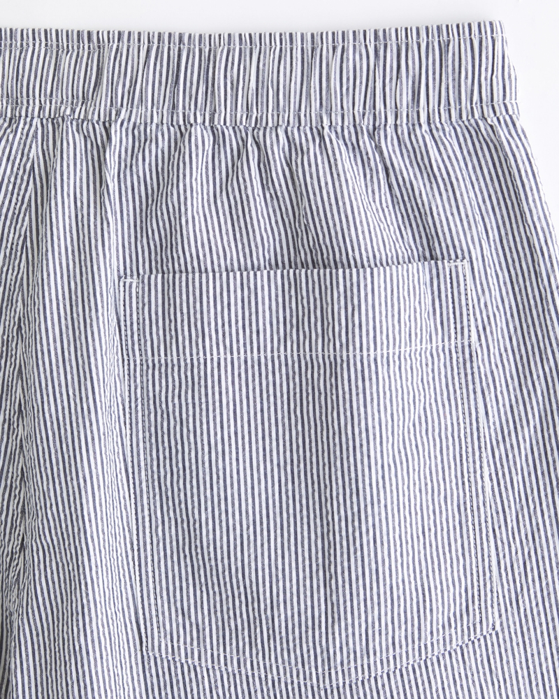 Relaxed Straight Pull-On Pant