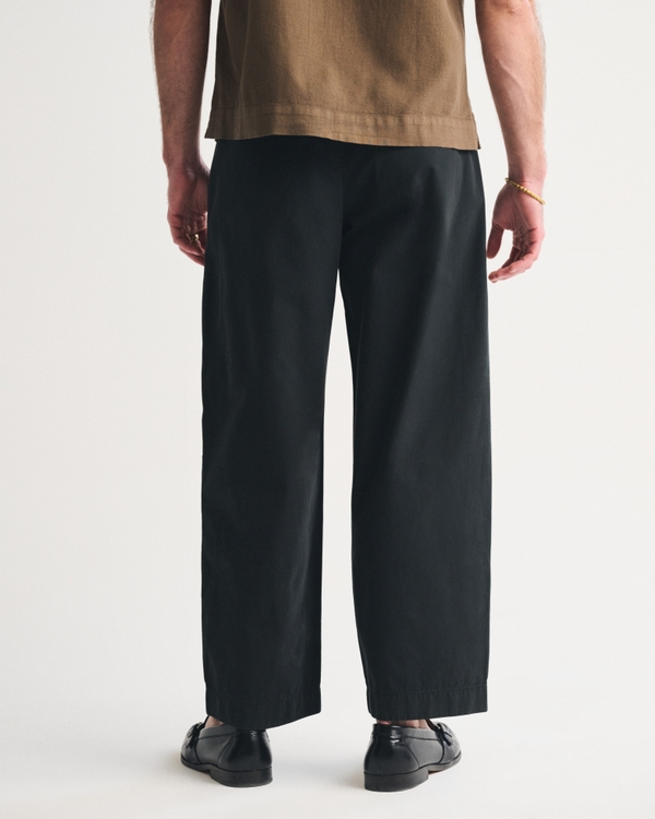 Pleated Baggy Taper Trouser