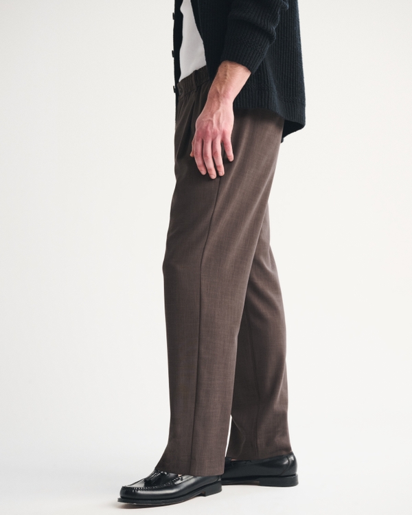 Men's Relaxed Straight Pleated Hybrid Waist Trouser | Men's
