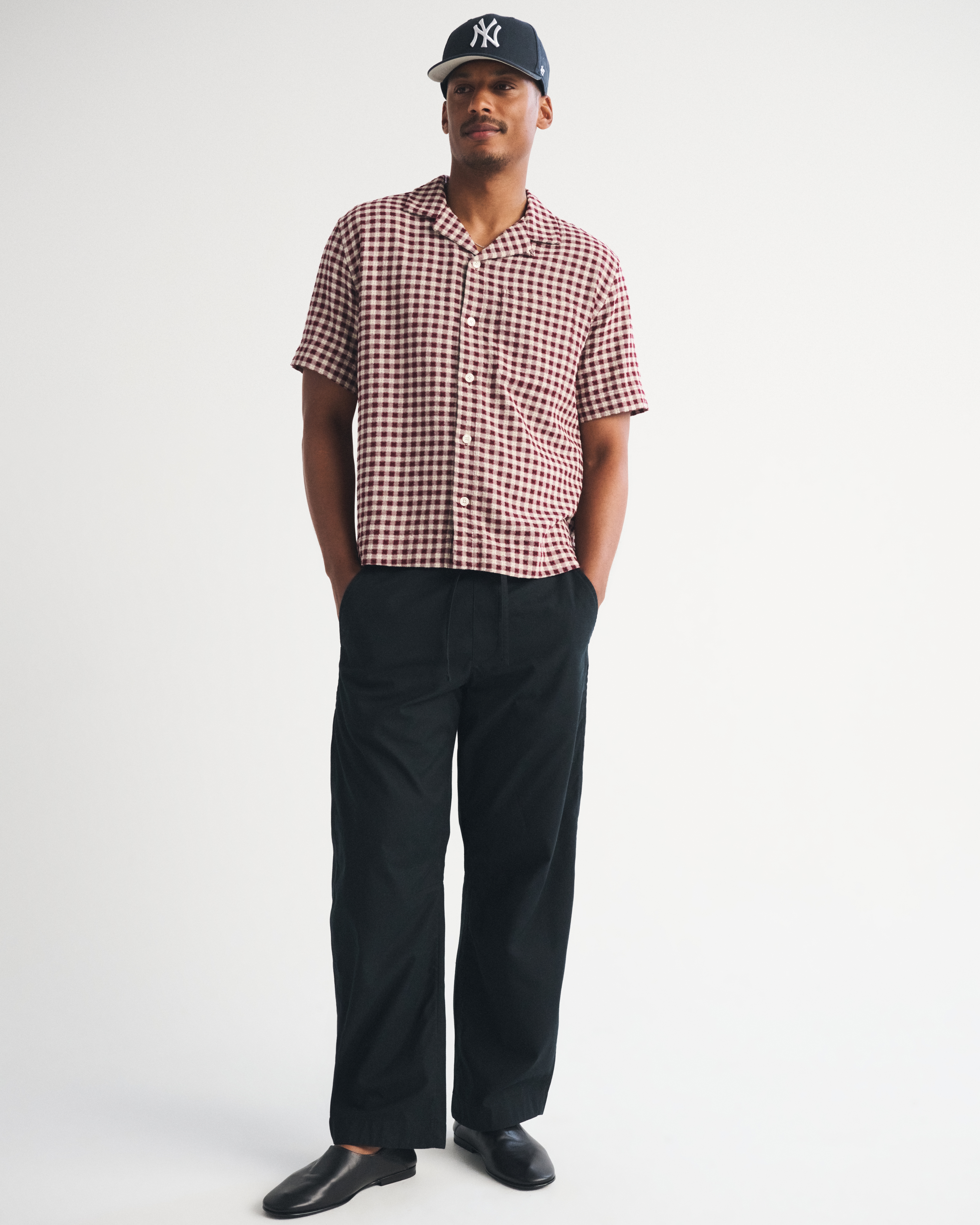 Мужские брюки Abercrombie & Fitch Pull-On Barrel Pant, цвет: Чёрный — фото 2
