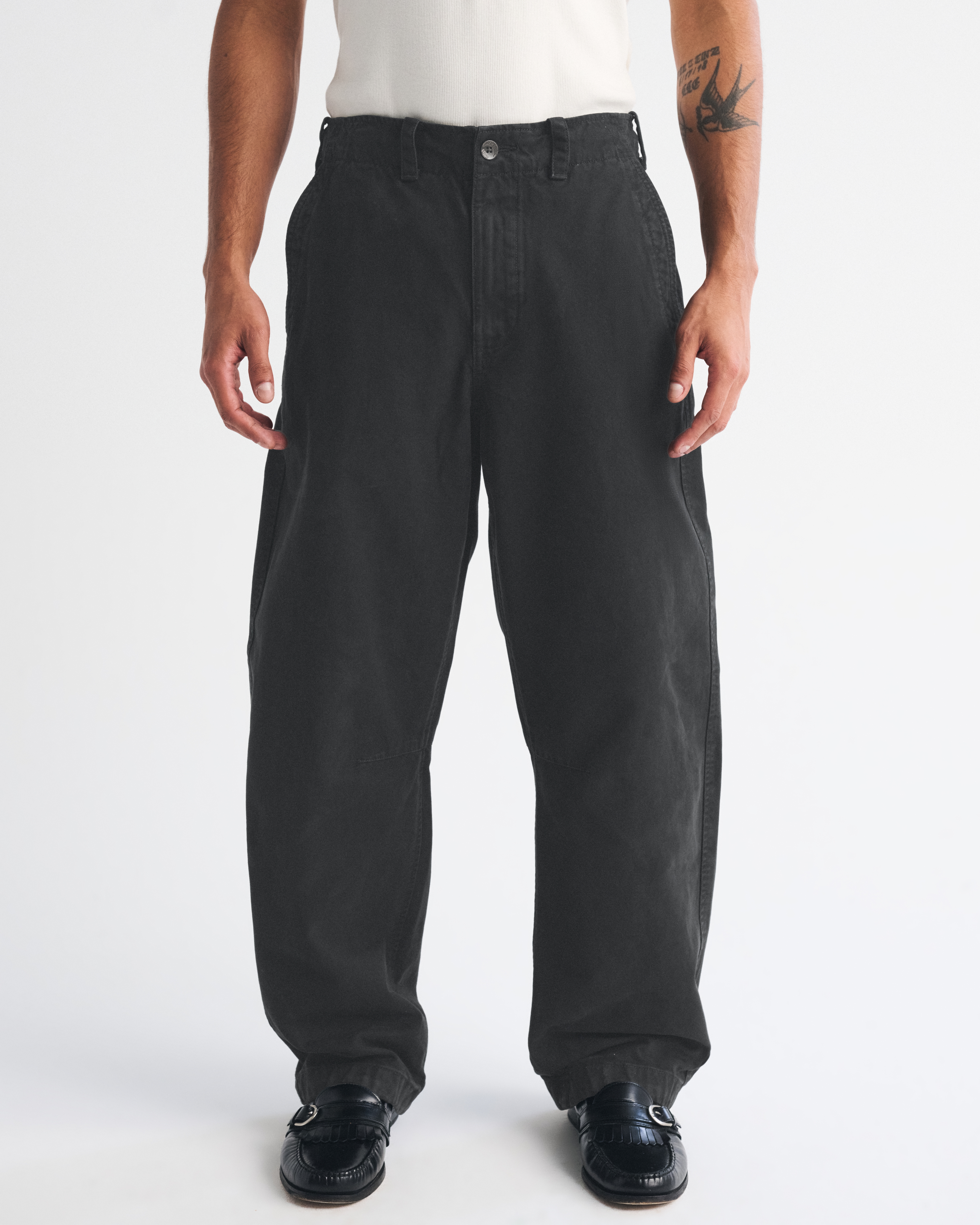 Мужские брюки Abercrombie & Fitch 100% Cotton Barrel Pant, цвет: Чёрный — фото 3