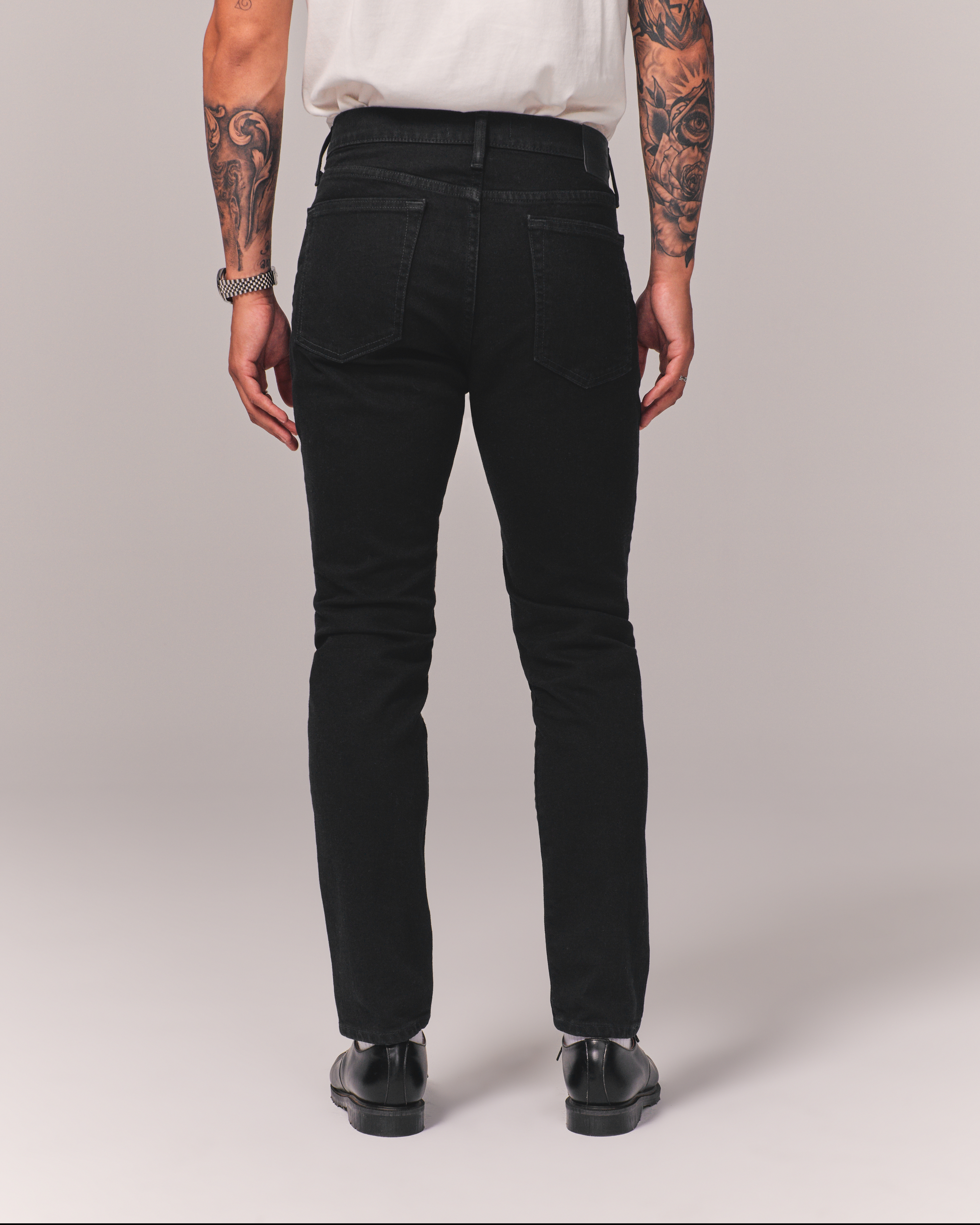 Slim fit jeans store for athletic build