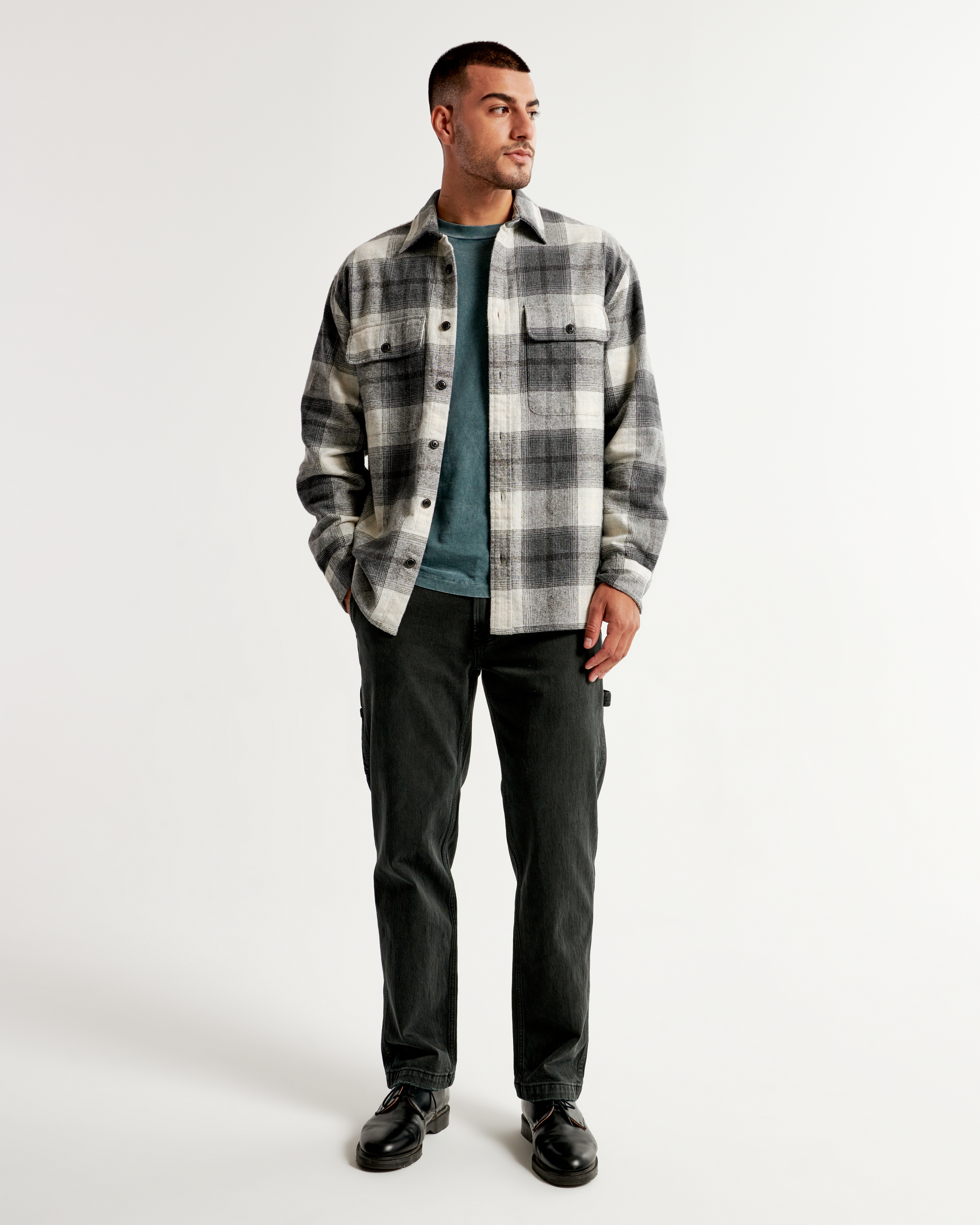 Abercrombie & Fitch Athletic Loose Workwear Jean In Black