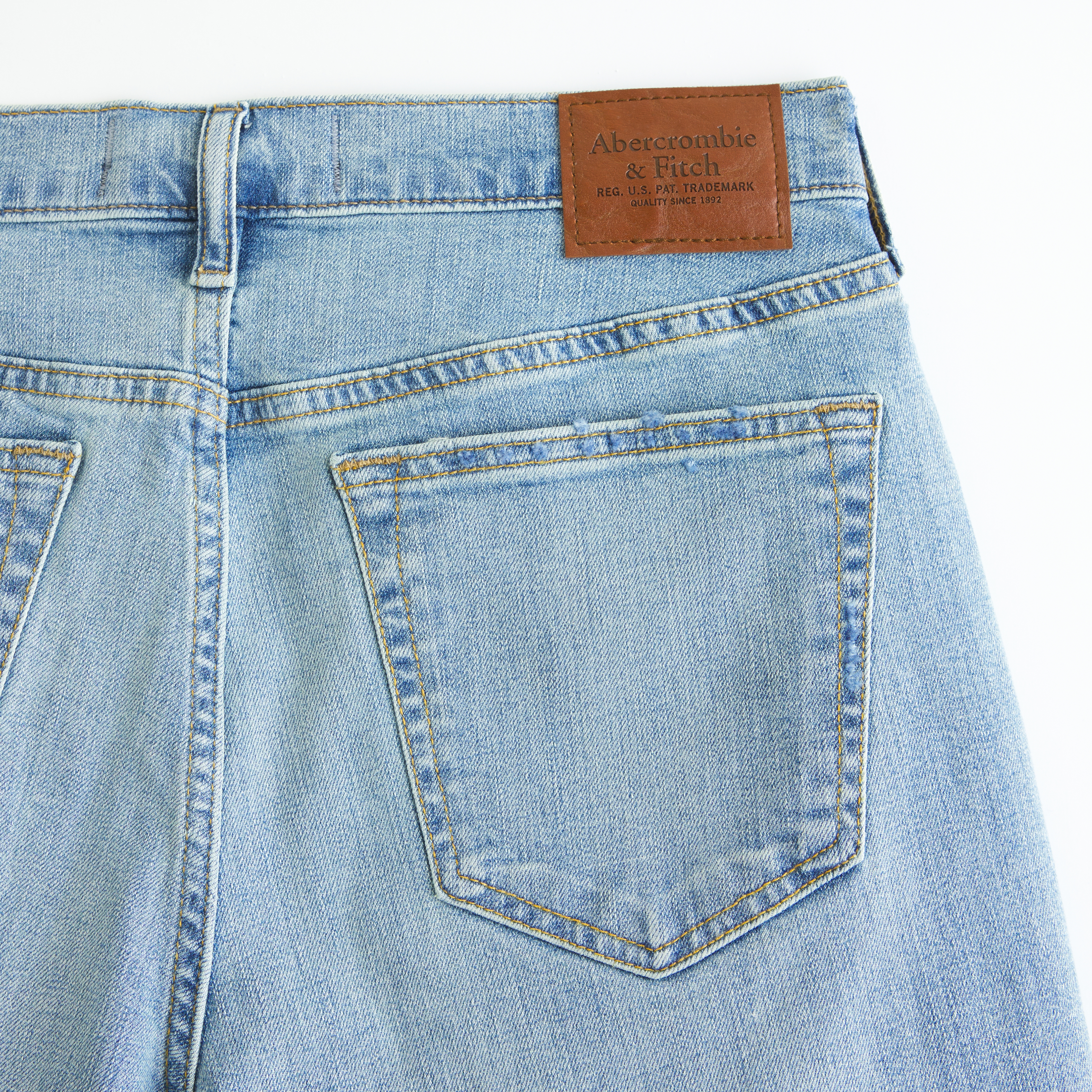 Abercrombie jeans sales back pocket design