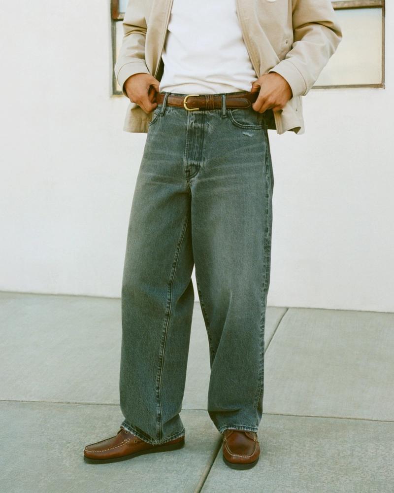 Ultra Baggy Barrel Jean