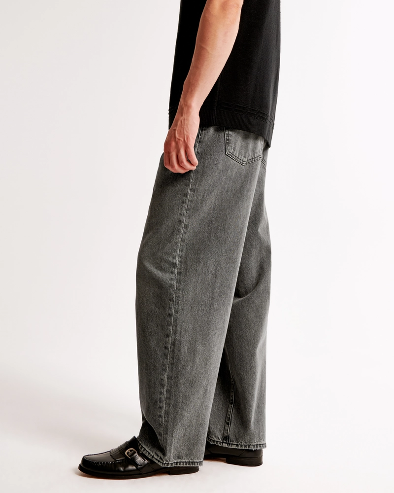 Ultra Baggy Barrel Jean