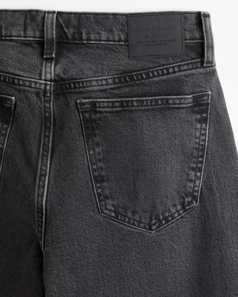 Athletic Loose Jean
