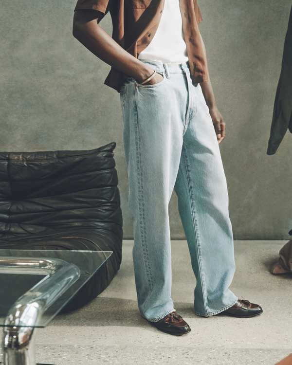 Baggy Jean, Light Wash view 2