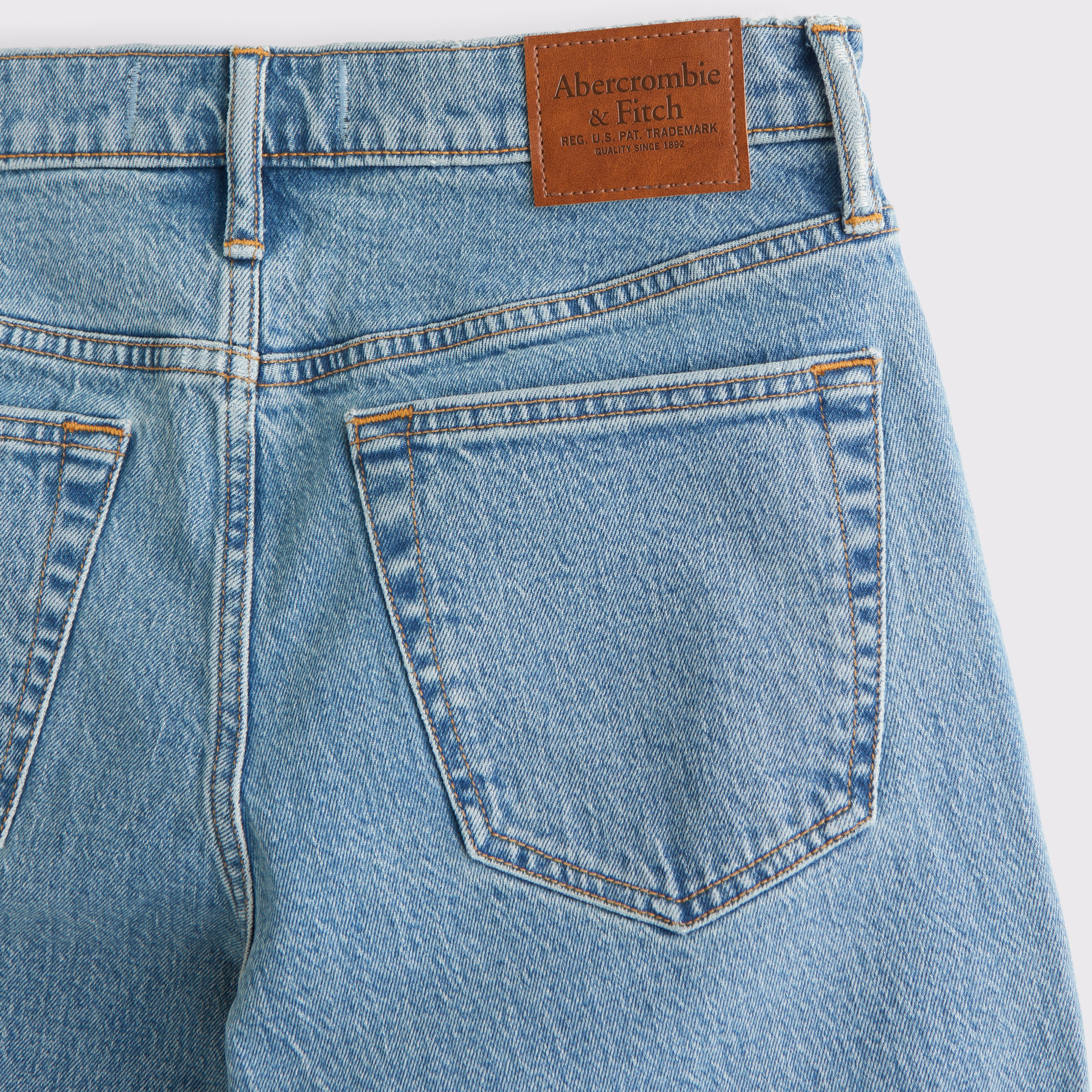Men's 90s Straight Jean | Men's Bottoms | Abercrombie.com