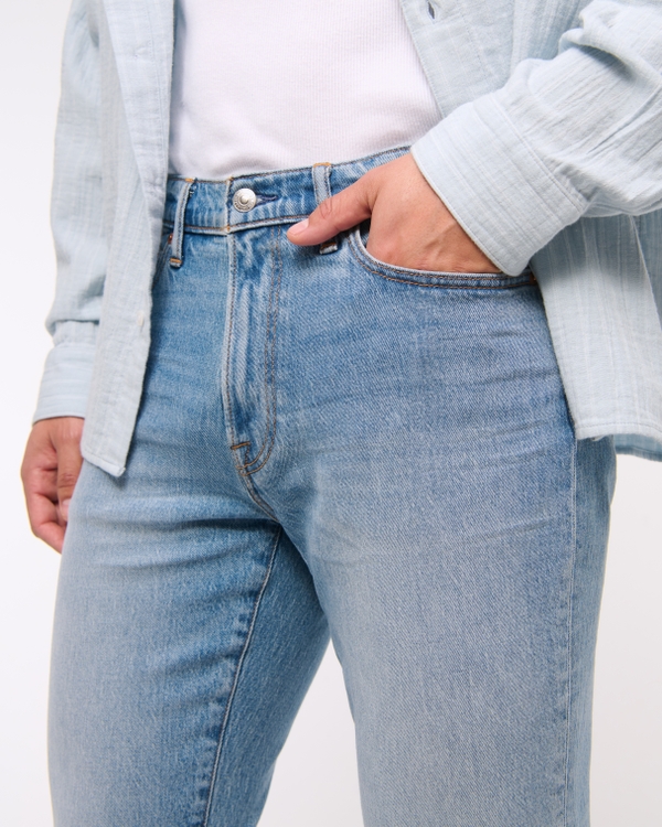 Athletic Straight Jean