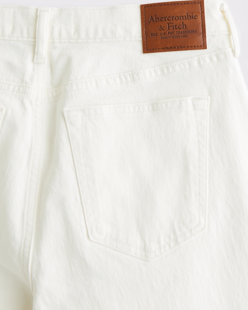 Athletic Straight Jean