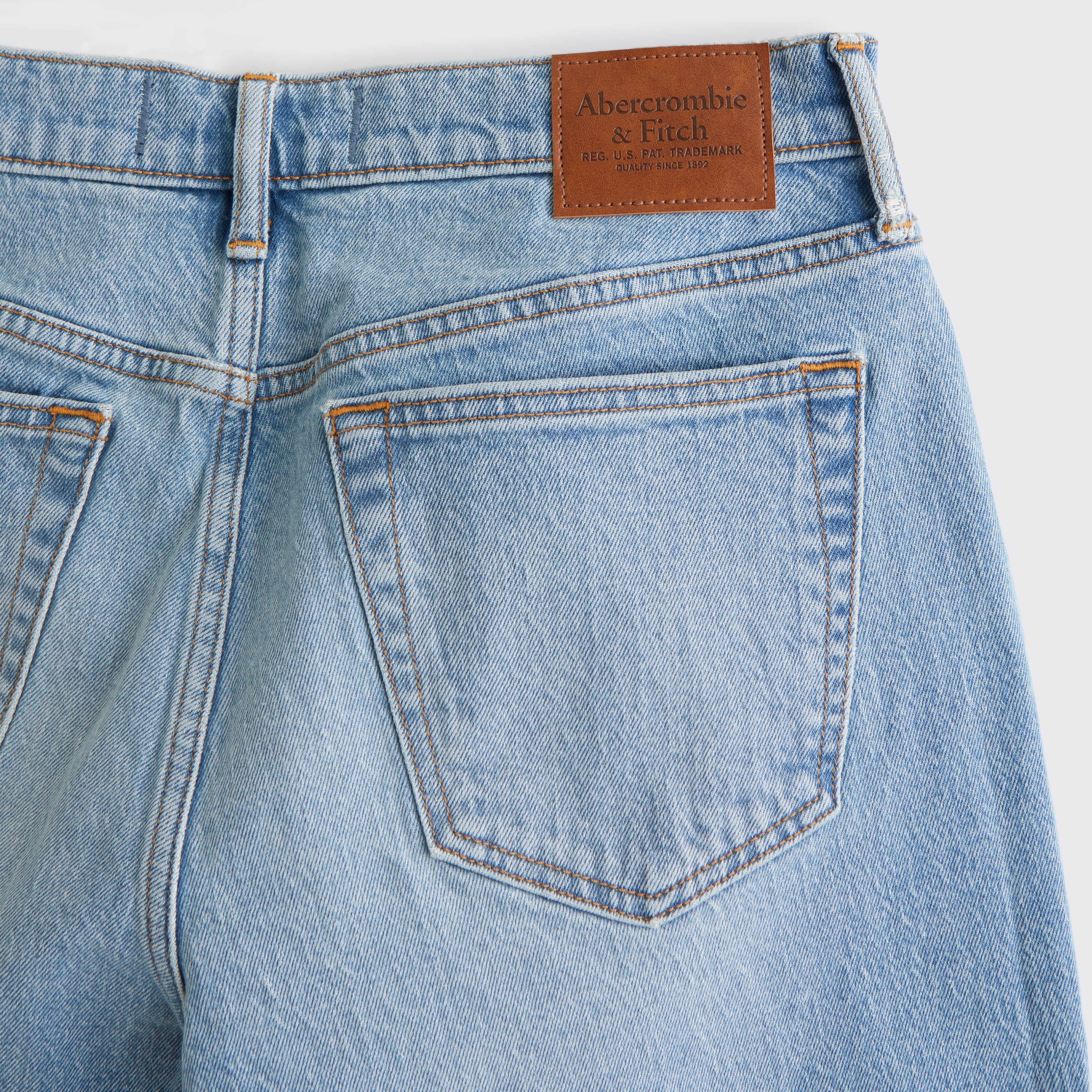 メンズ 90sストレートジーンズ | メンズ ボトムス | Abercrombie.com