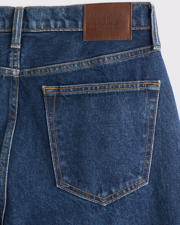 Relaxed Straight Jean