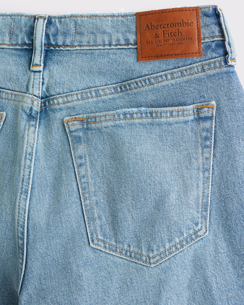 Athletic Straight Jean