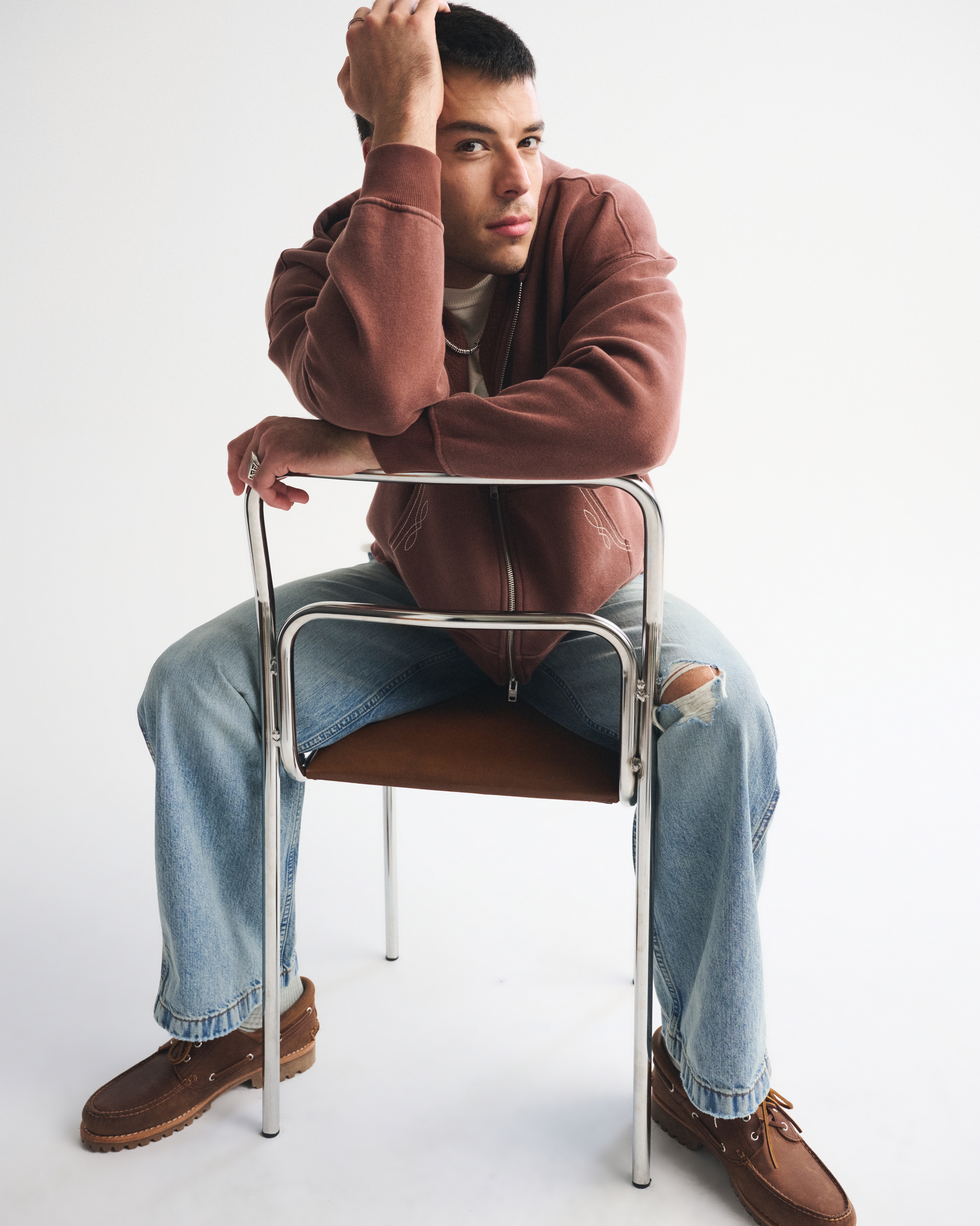 Abercrombie & Fitch Baggy Jean In Burgundy