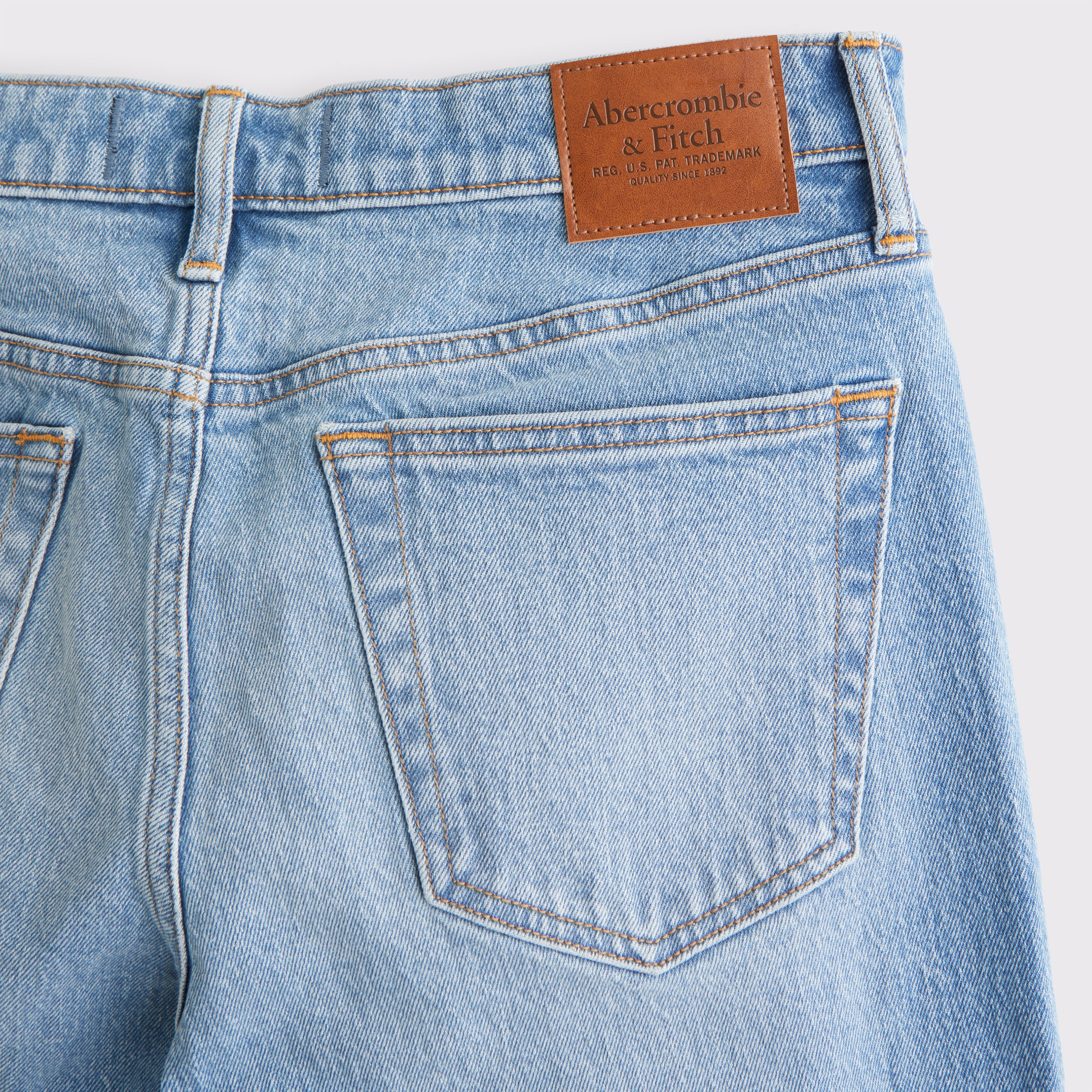 【 】 90’s straight denim Men's 90s Straight Jean | Men's Clearance | Abercrombie.com
