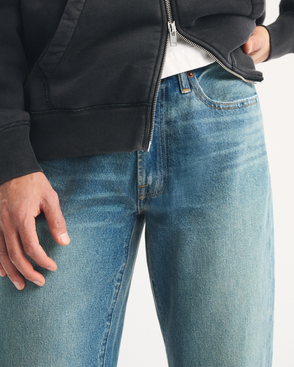Relaxed Straight Jean