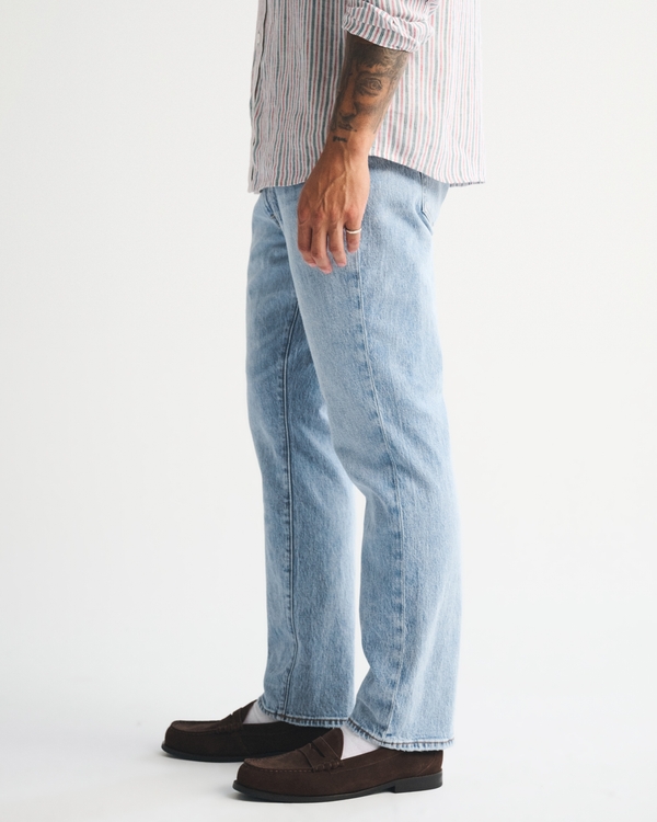 select to zoom model image