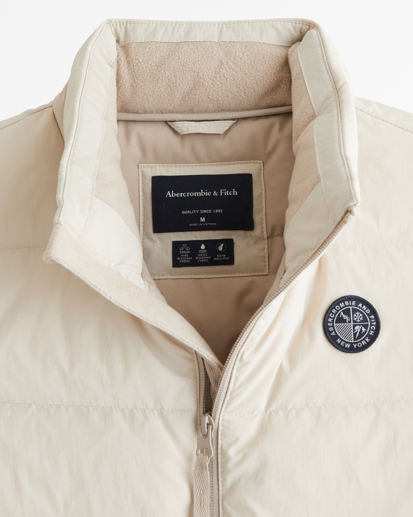 メンズ 軽量ダウンベスト | メンズ Sale | Abercrombie.com