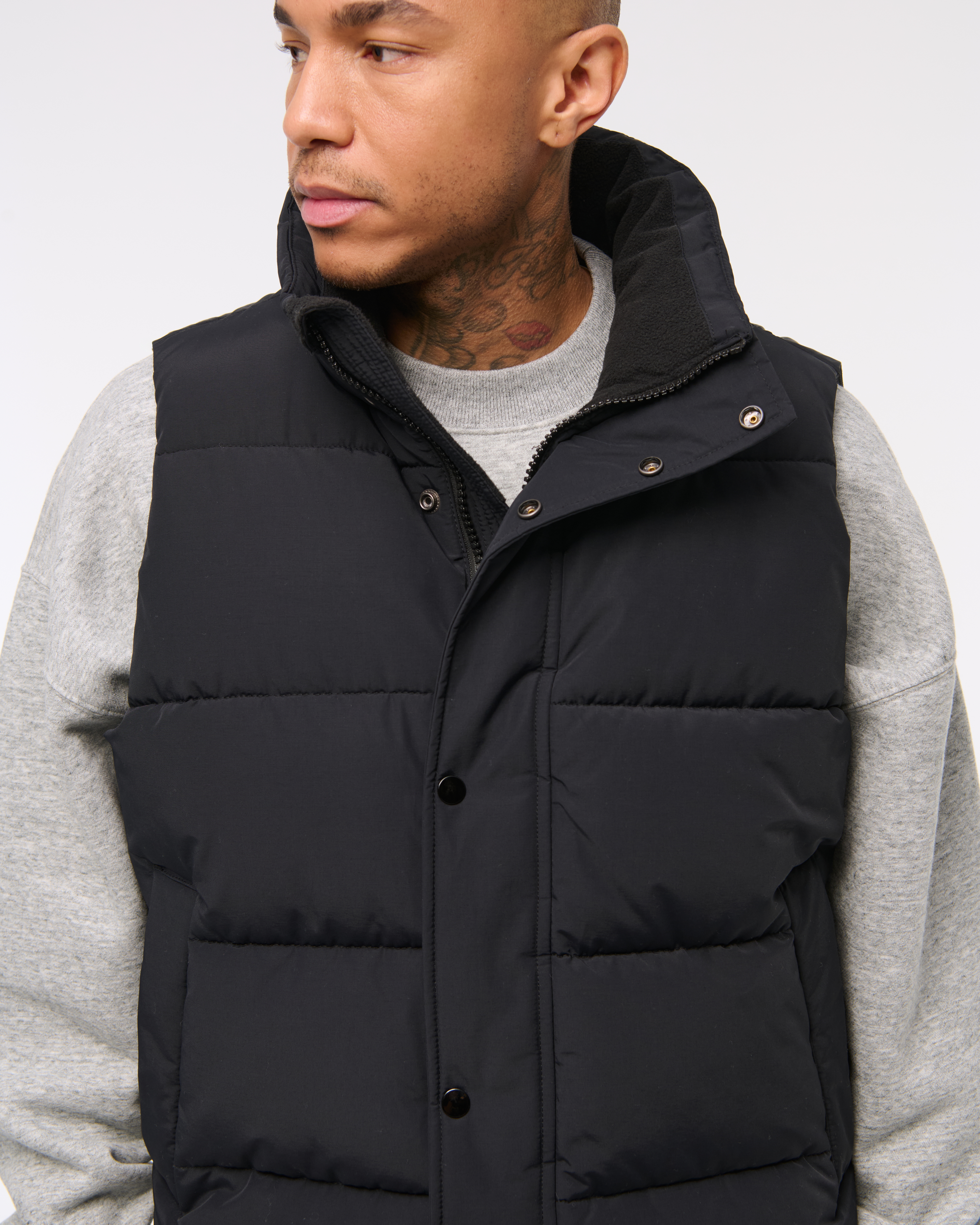 Abercrombie store and Fitch Mens Puffer Vest