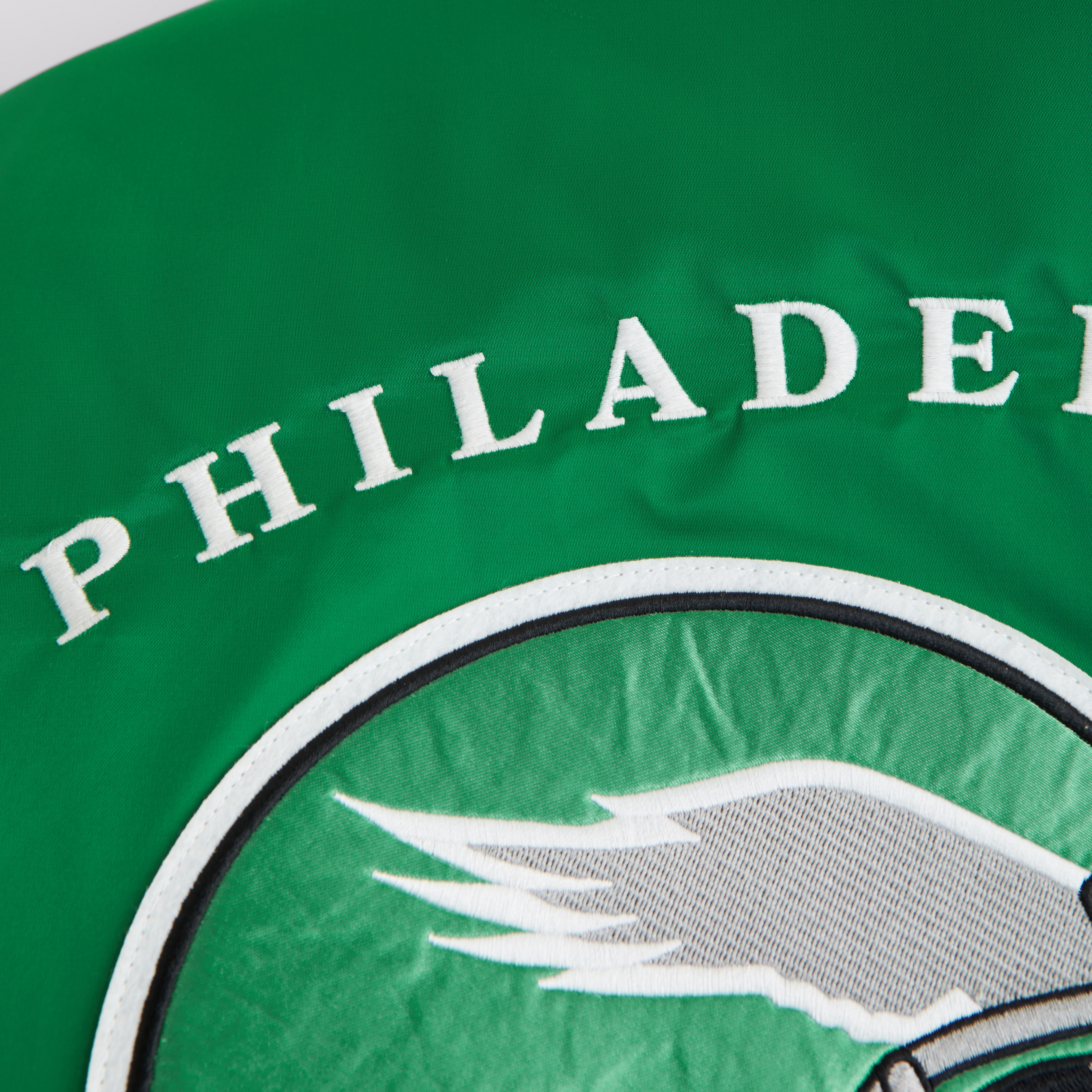 アバクロ フィラデルフィア・イーグルス ボンバージャケット Men's Philadelphia Eagles Varsity Bomber Jacket | Men's