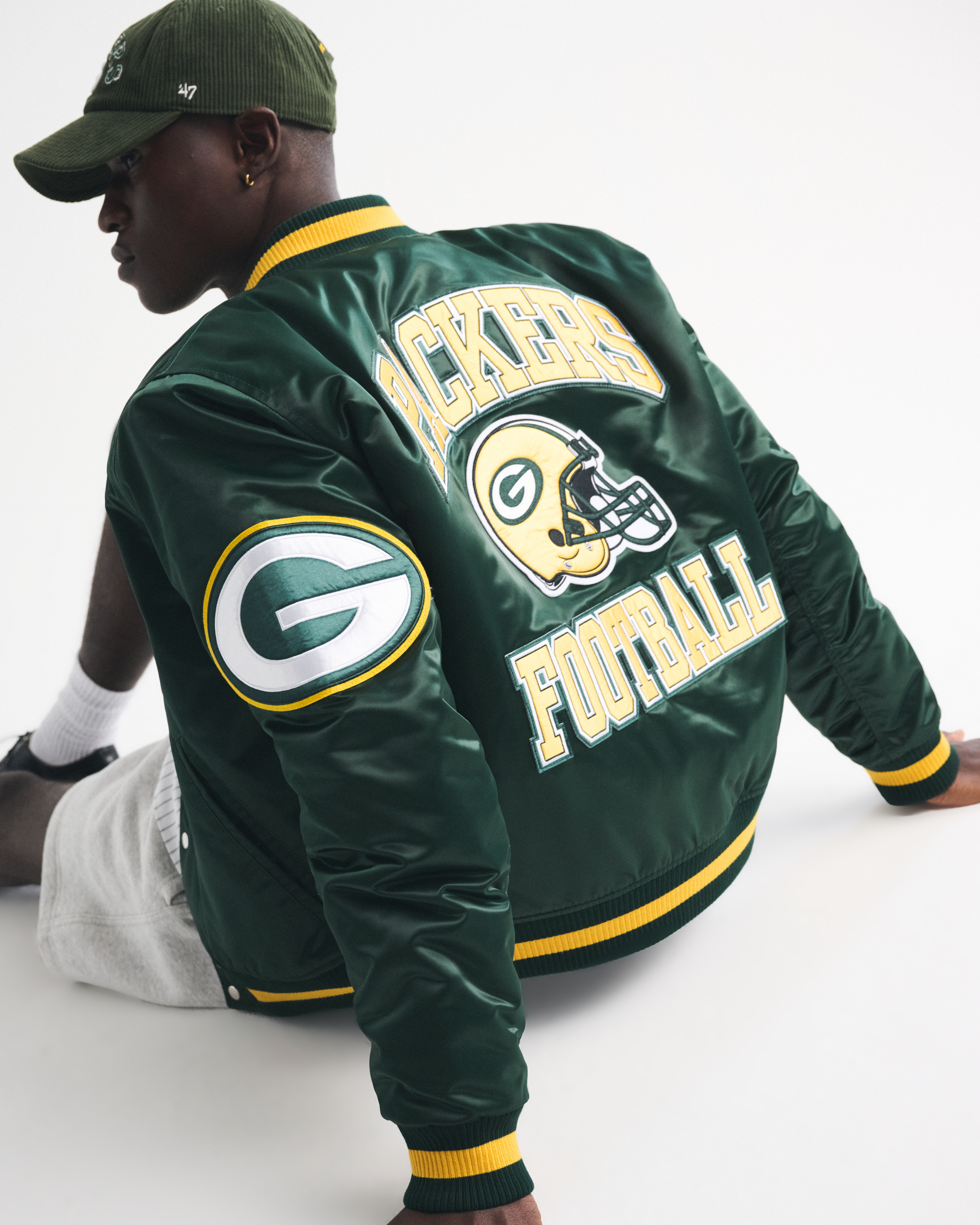 Men's Green Bay Packers Varsity Bomber Jacket | Men's Coats