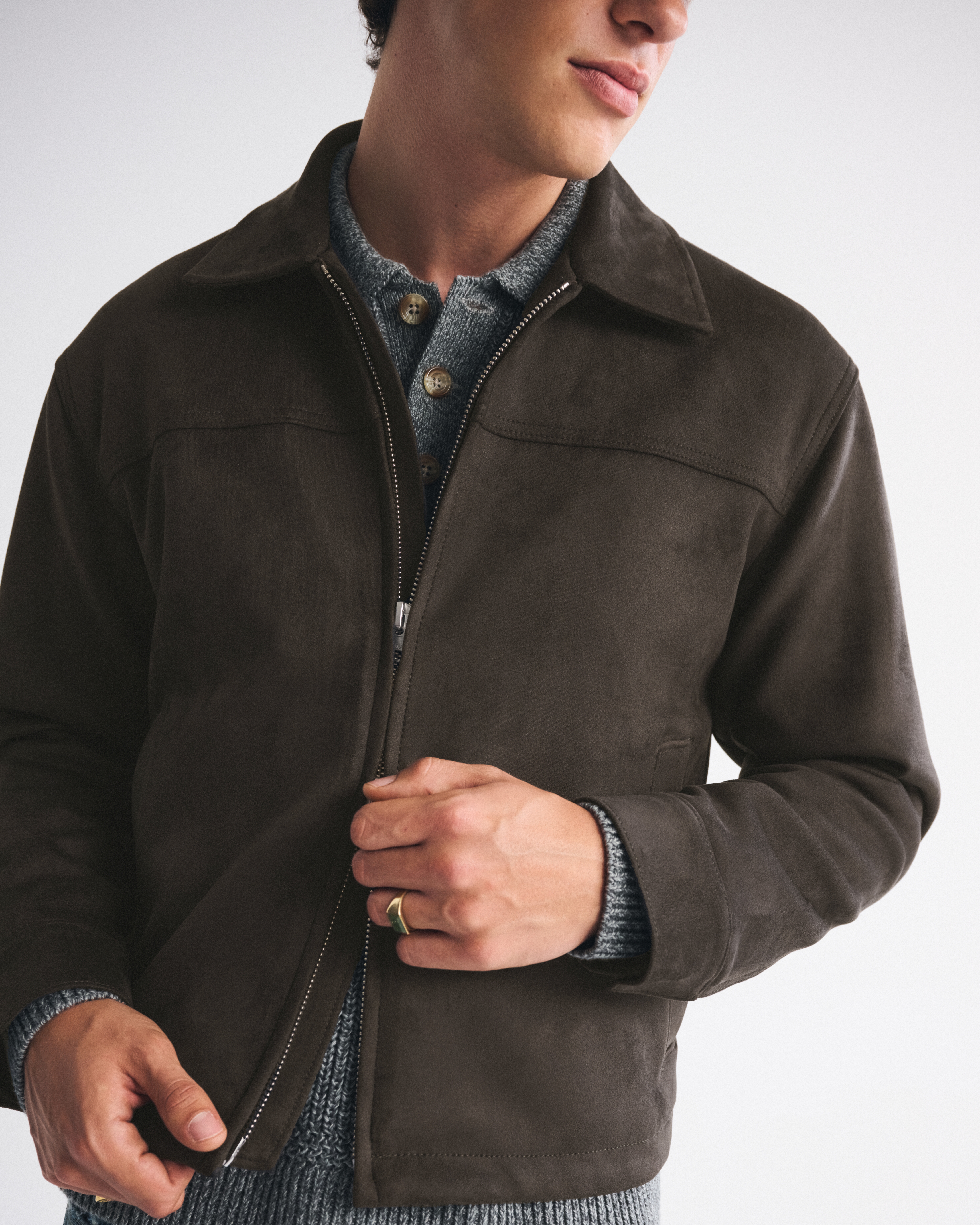 Мужские куртки Abercrombie & Fitch Easy Lightweight Vegan Suede Zip Jacket — фото 2