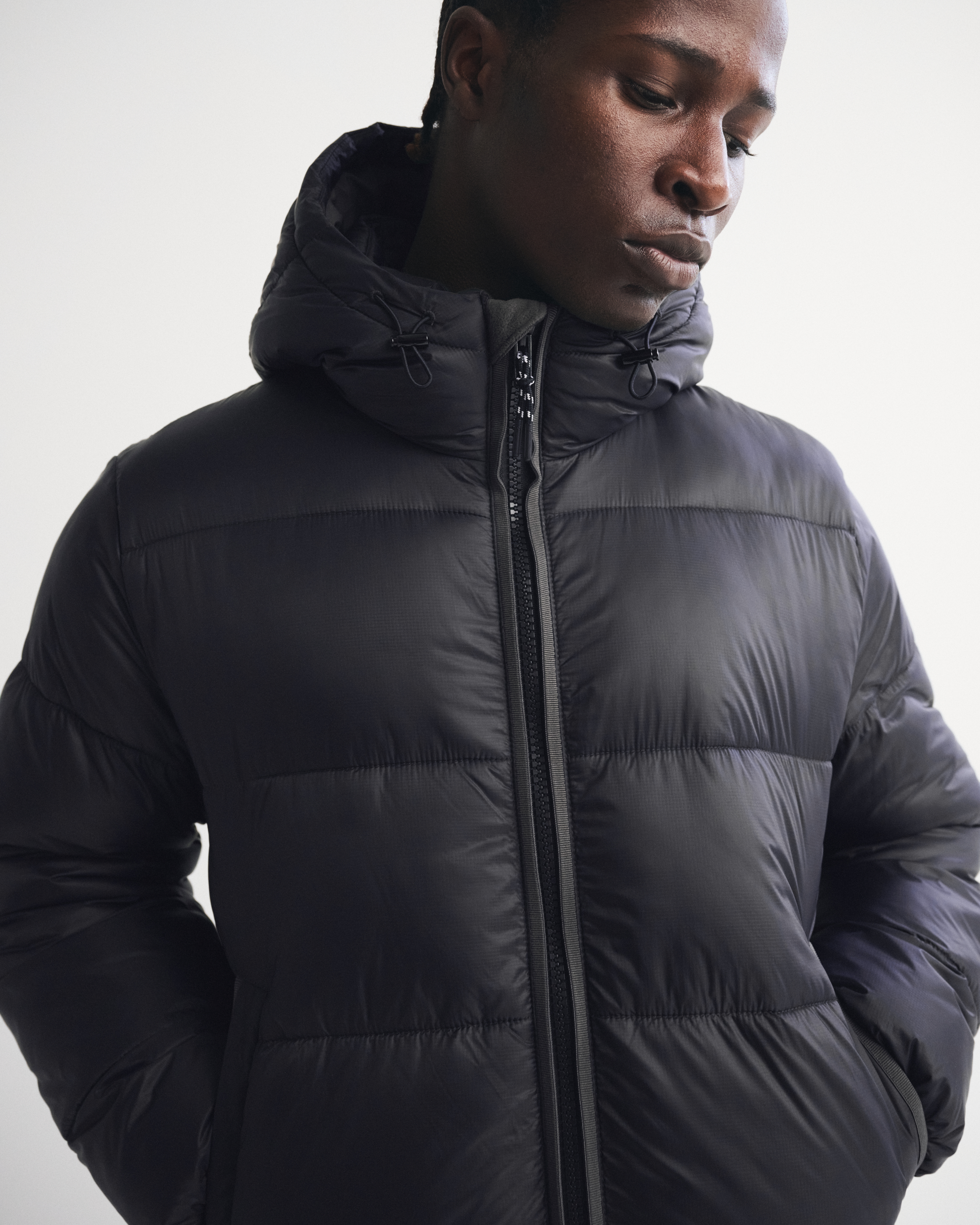 Abercrombie & Fitch A&f Aircloud Hooded Puffer In Black