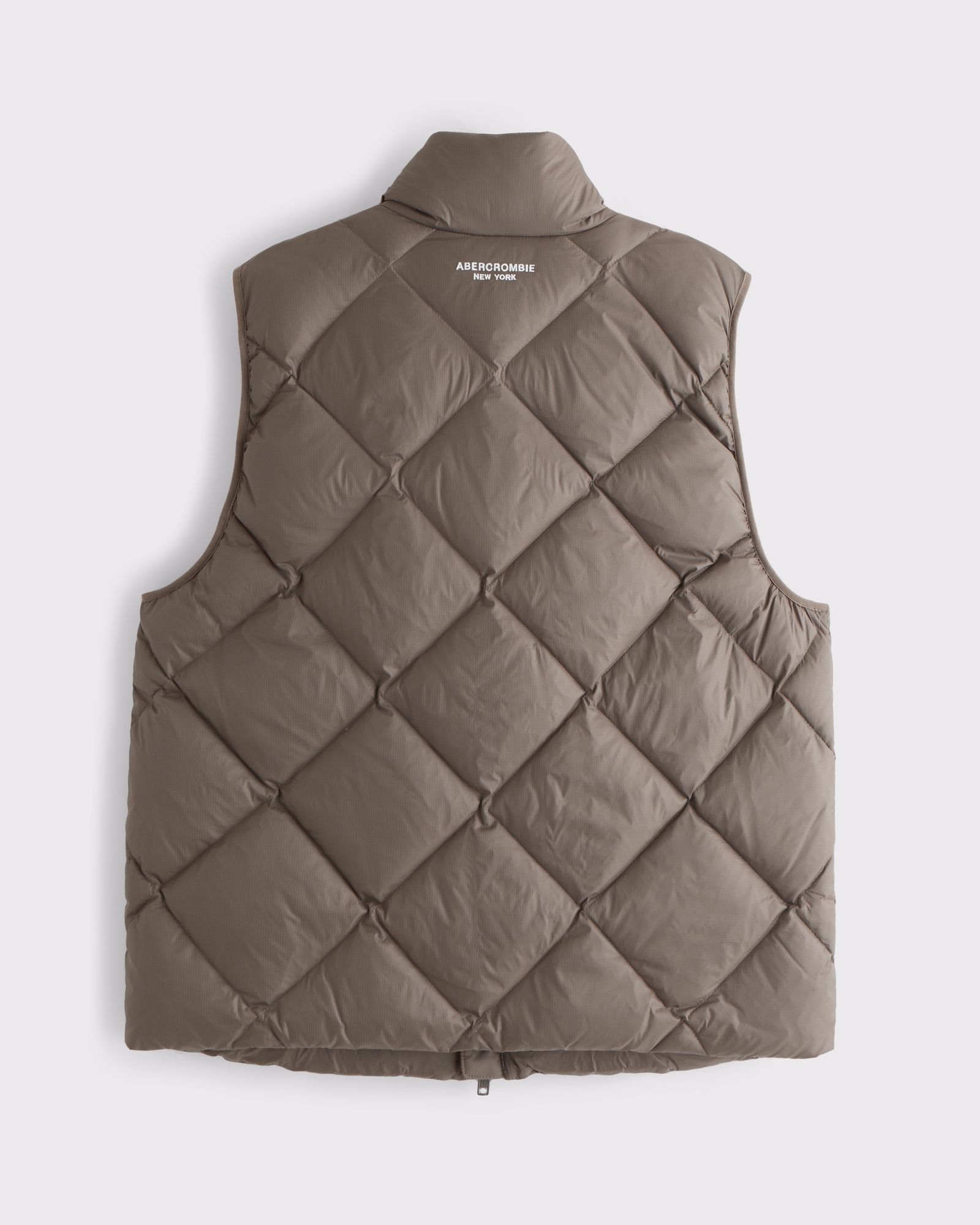 メンズ ダウンベスト | メンズ セール | Abercrombie.com