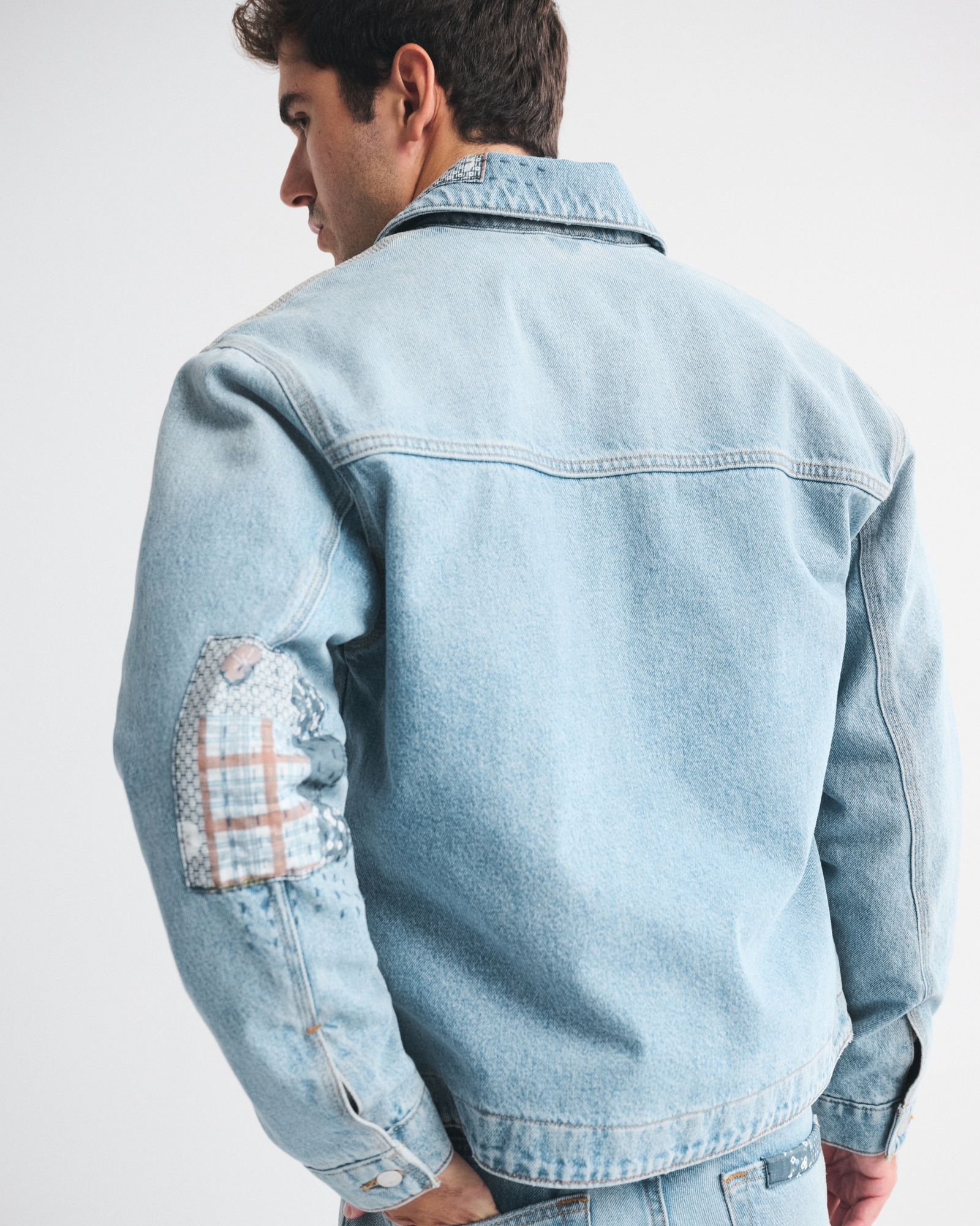 Easy Denim Zip Jacket
