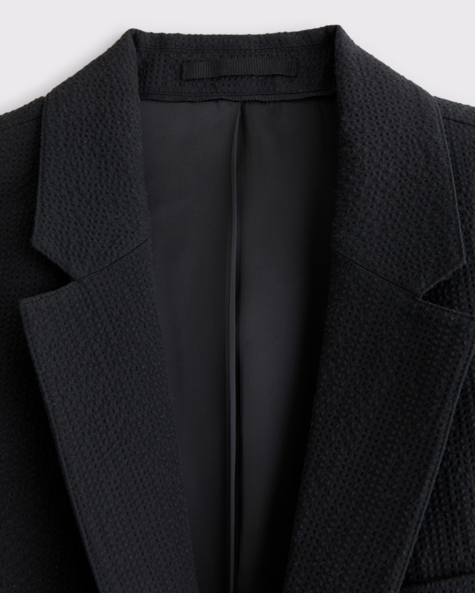 The A&F Collins Tailored Classic Seersucker Blazer