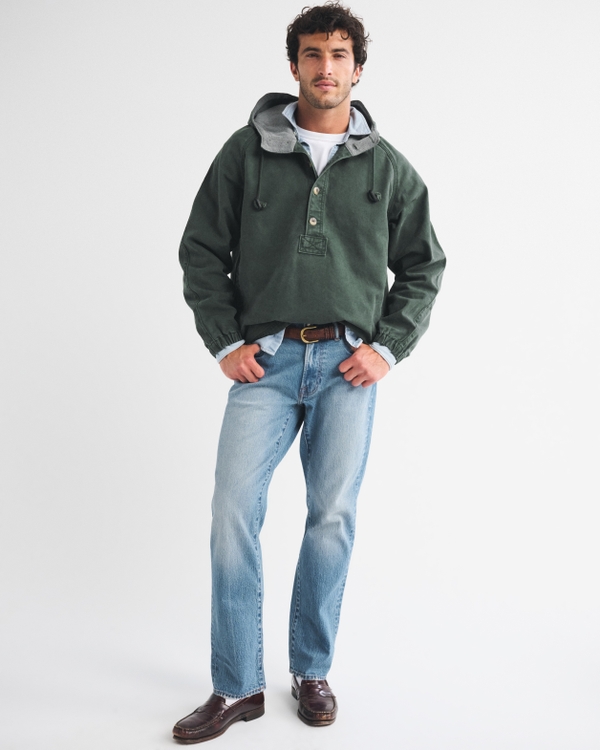 select to zoom model image