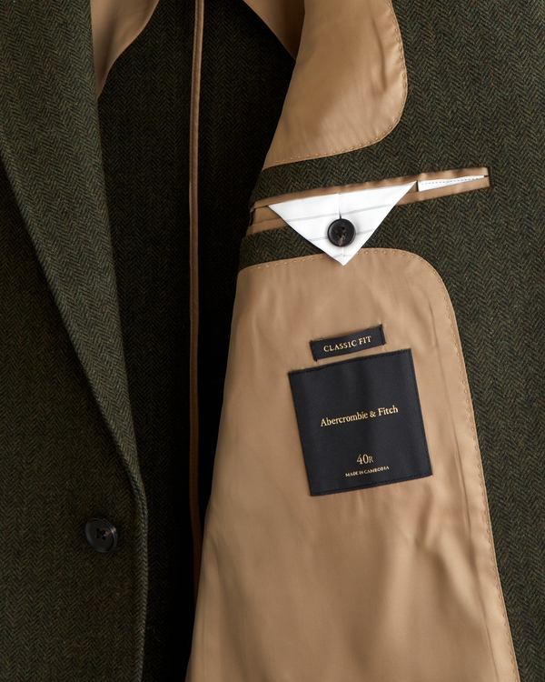 The A&F Collins Wool-Blend Herringbone Blazer