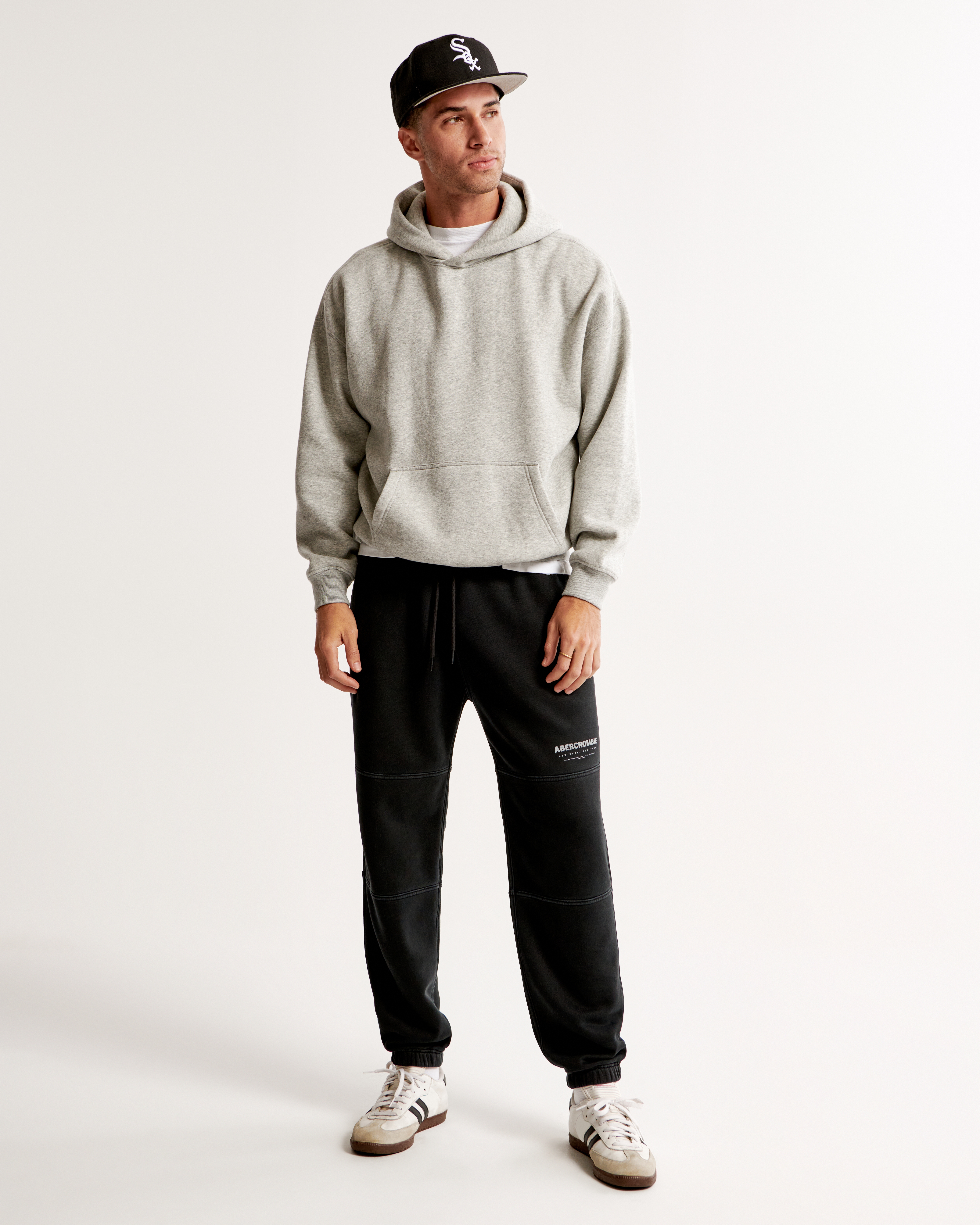 Men's Micro-Logo Cinched Sweatpant | Men's Clearance | Abercrombie.com