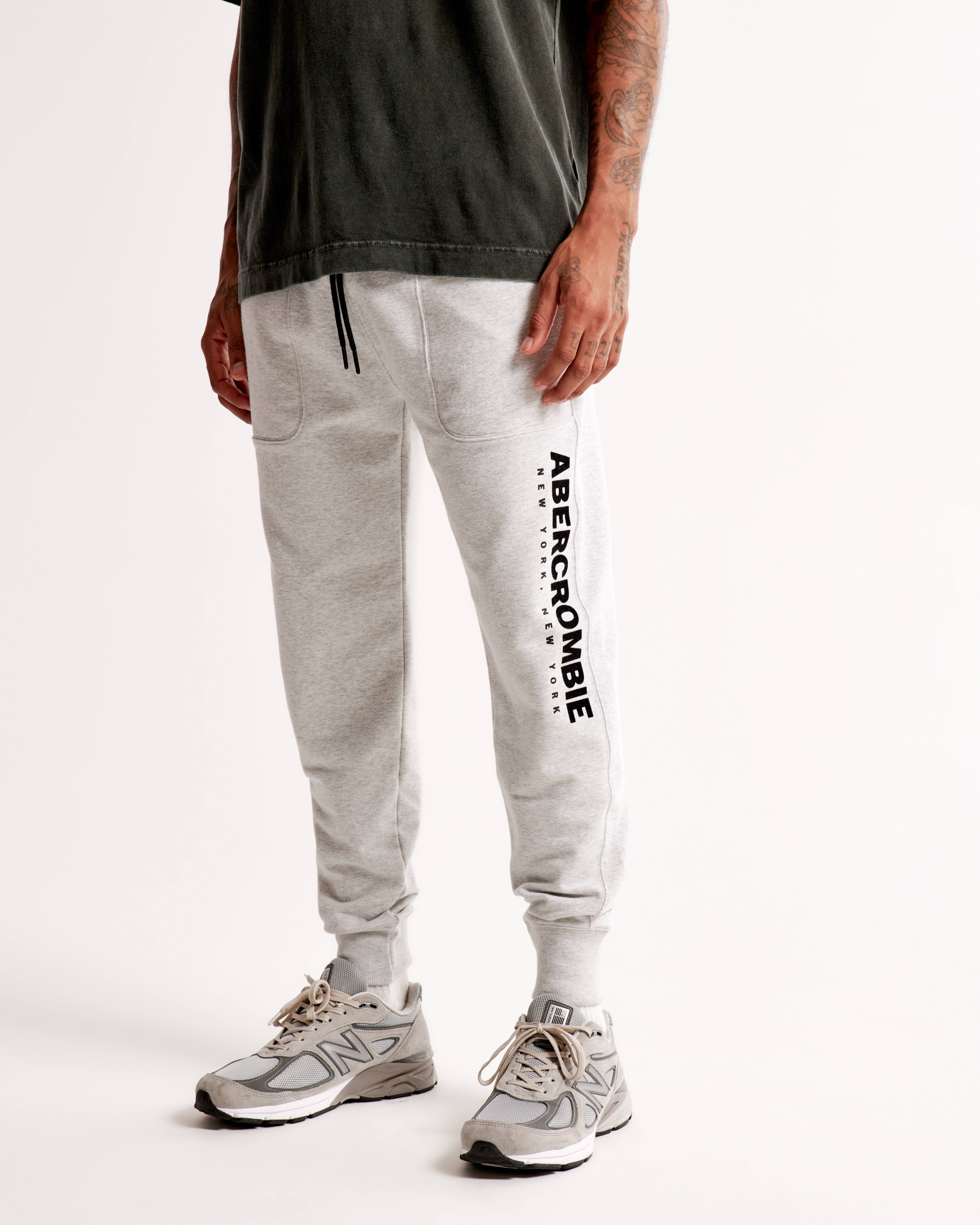 Joggers abercrombie hot sale