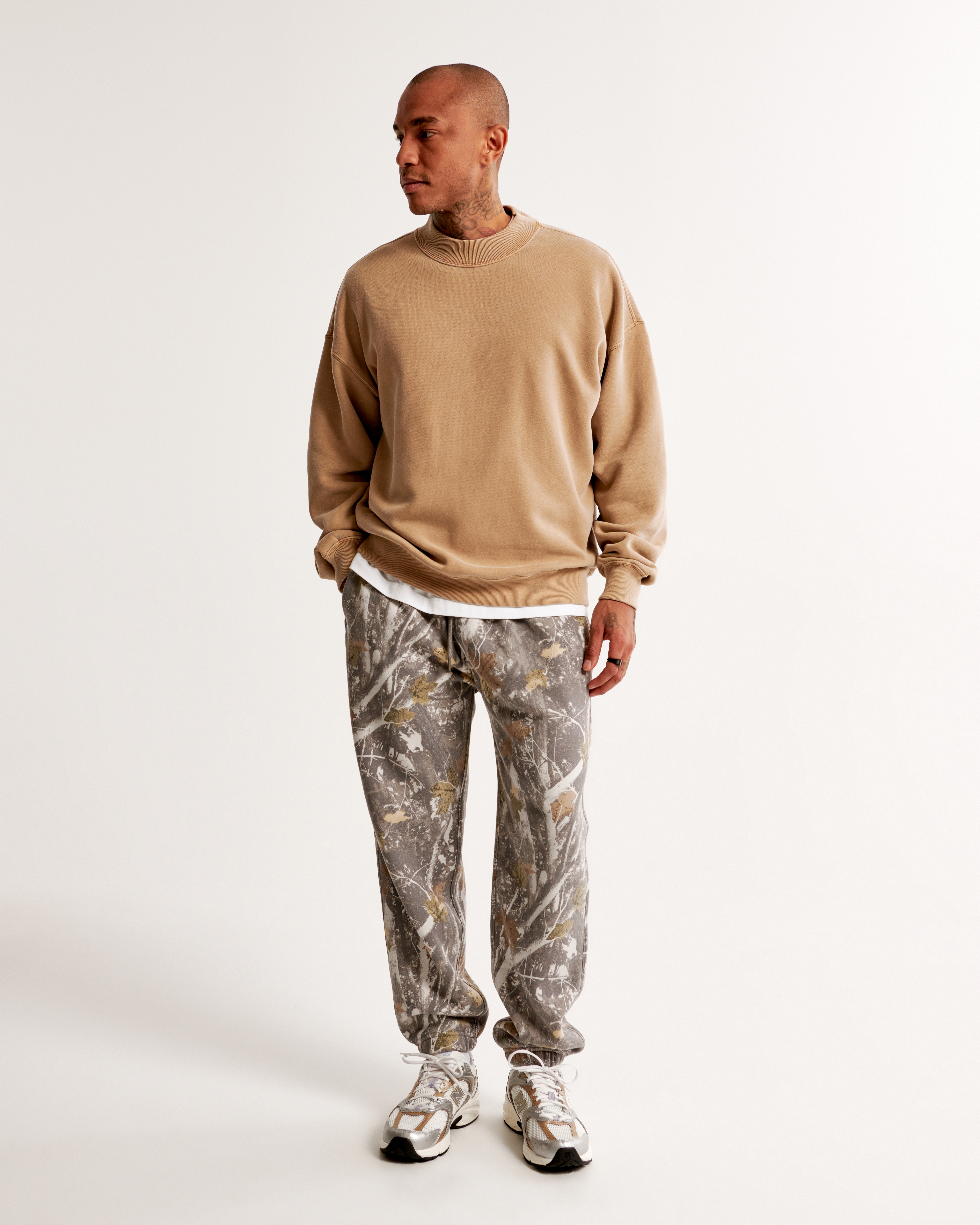 Essentials fleece men's sweatpants hot sale