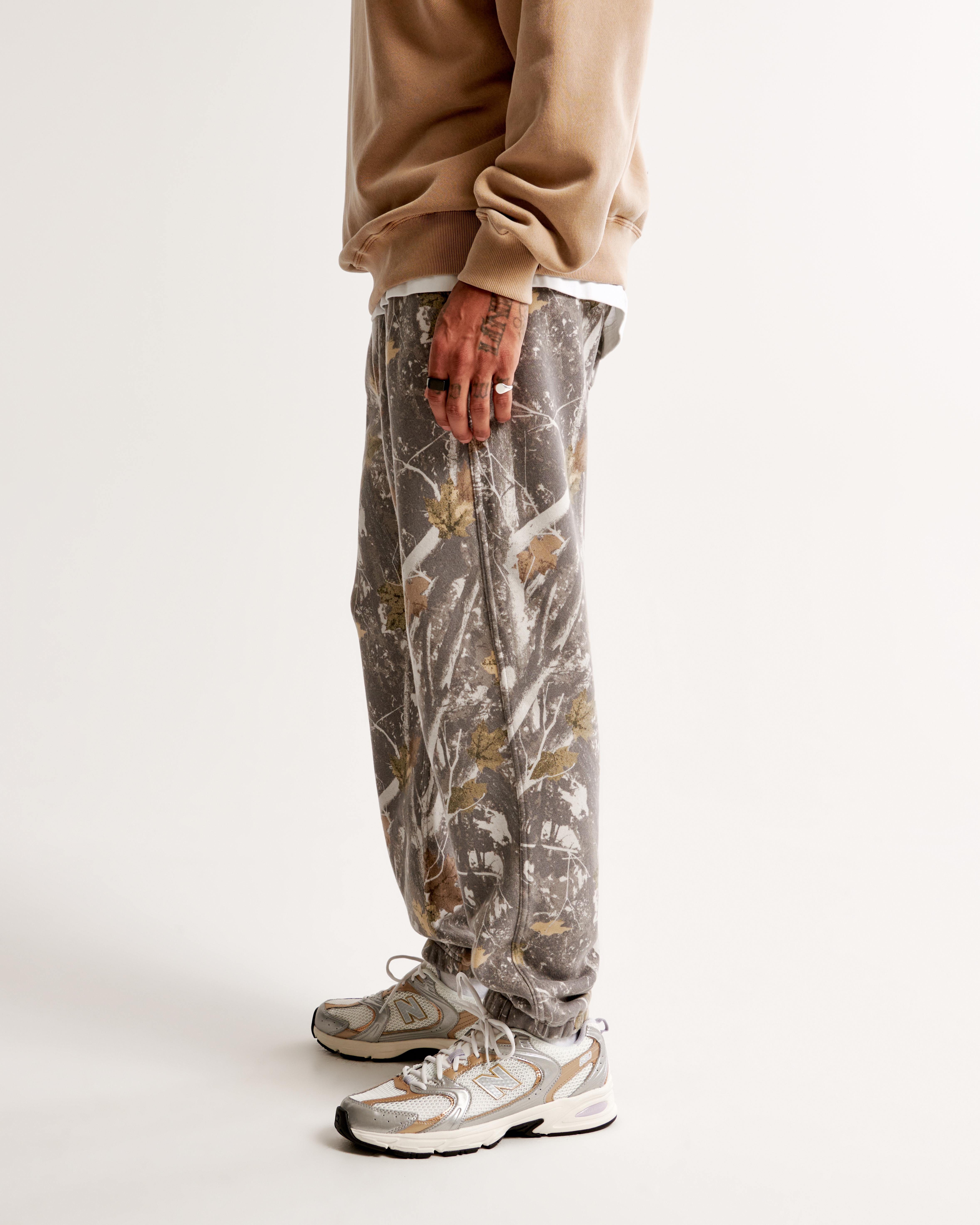 Mens camo sweatpants online