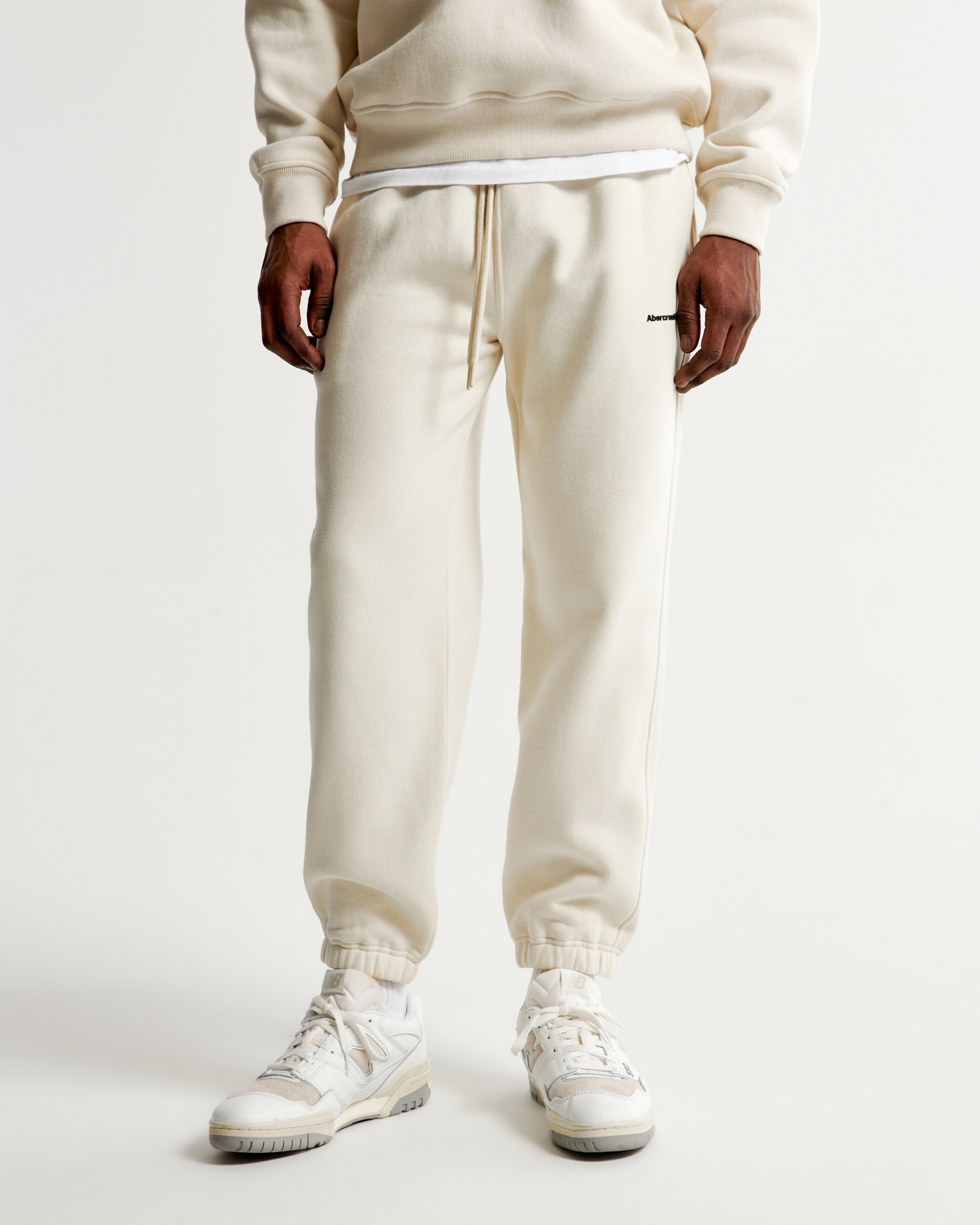 Men's Micro-Logo Cinched Sweatpant