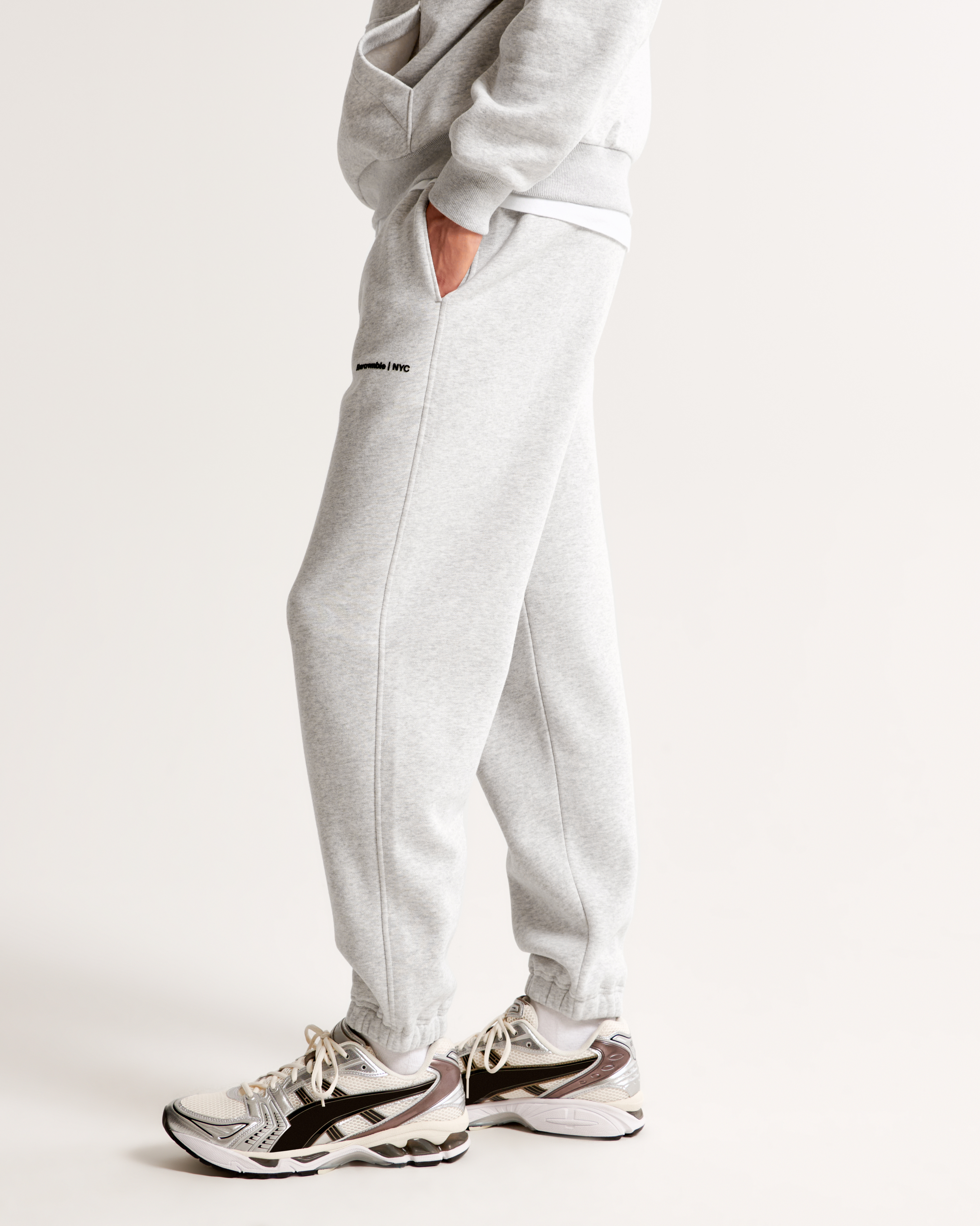 Men's Micro-Logo Cinched Sweatpant | Men's Clearance | Abercrombie.com