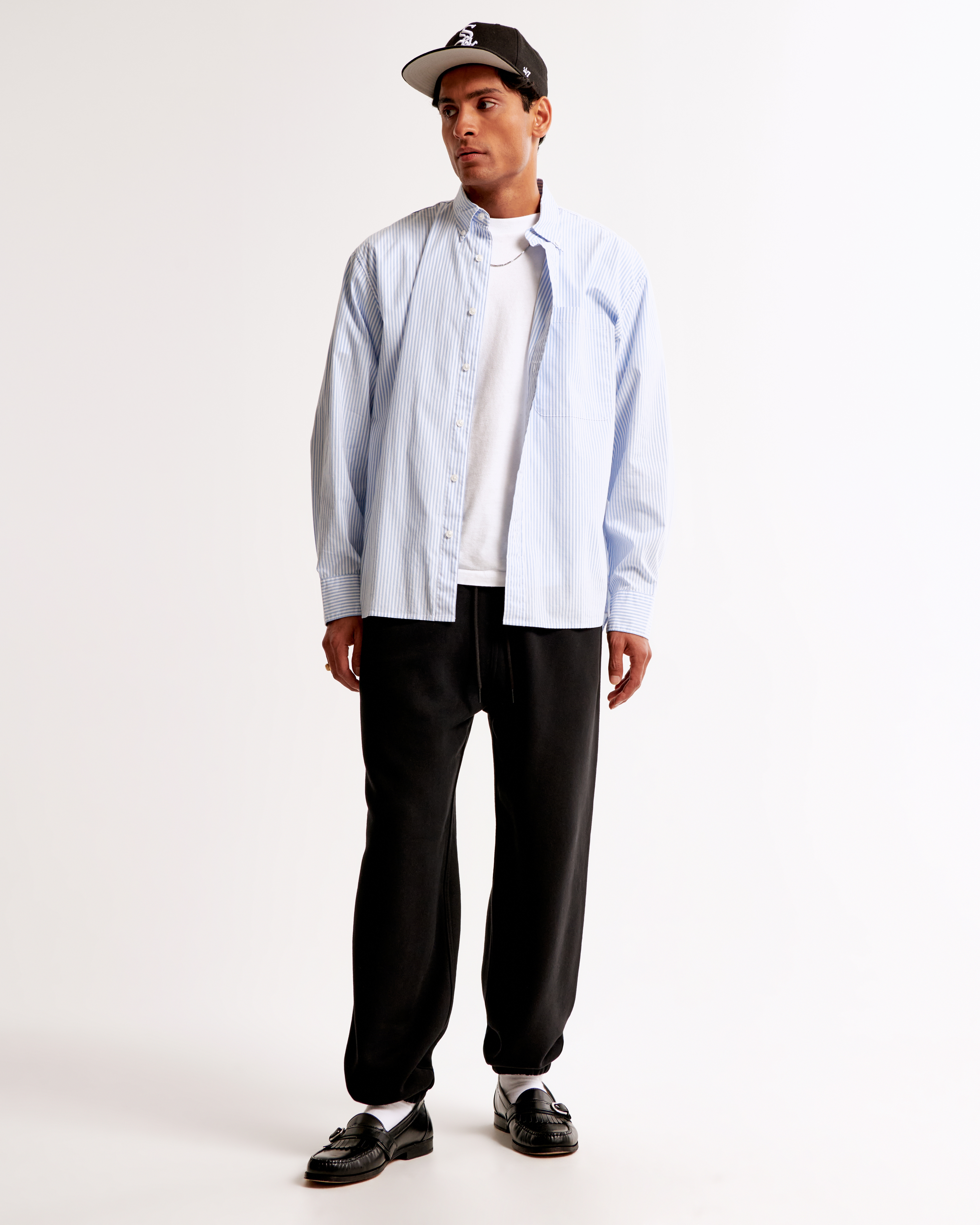 Мужские джоггеры Abercrombie & Fitch Essential Baggy Sweatpant, цвет: Чёрный — фото 2