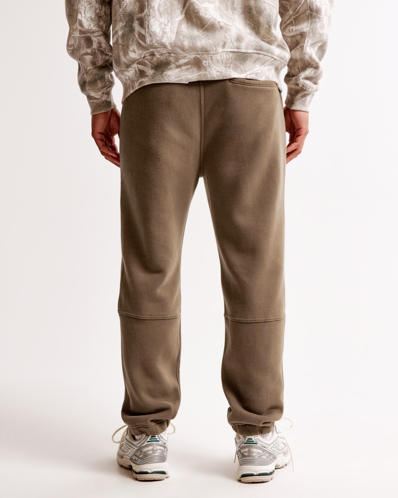 Essential Sweatpant