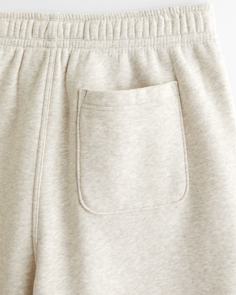 Essential Sweatpant